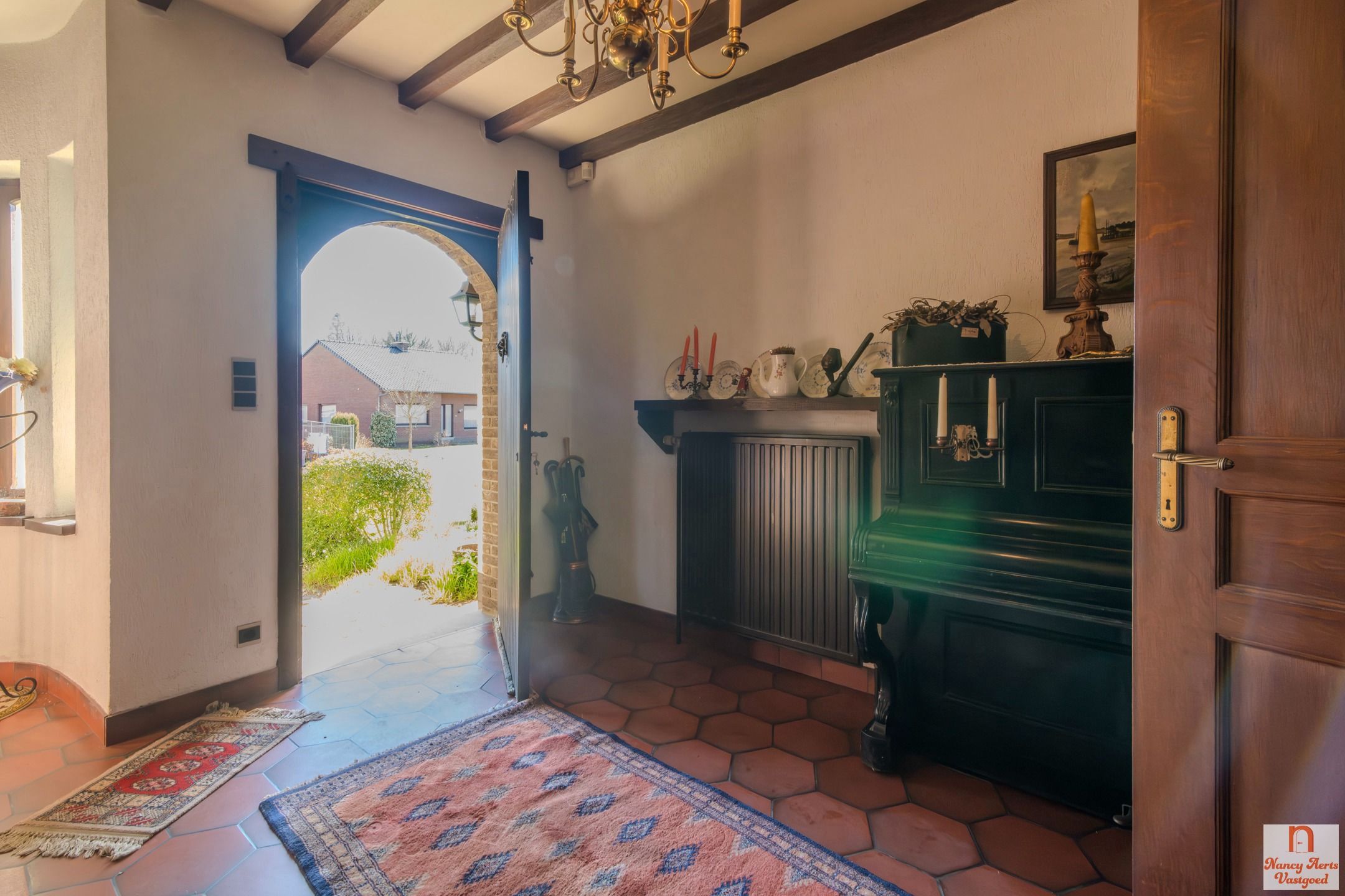 Charmante woning met prachtige buitenruimte foto 30