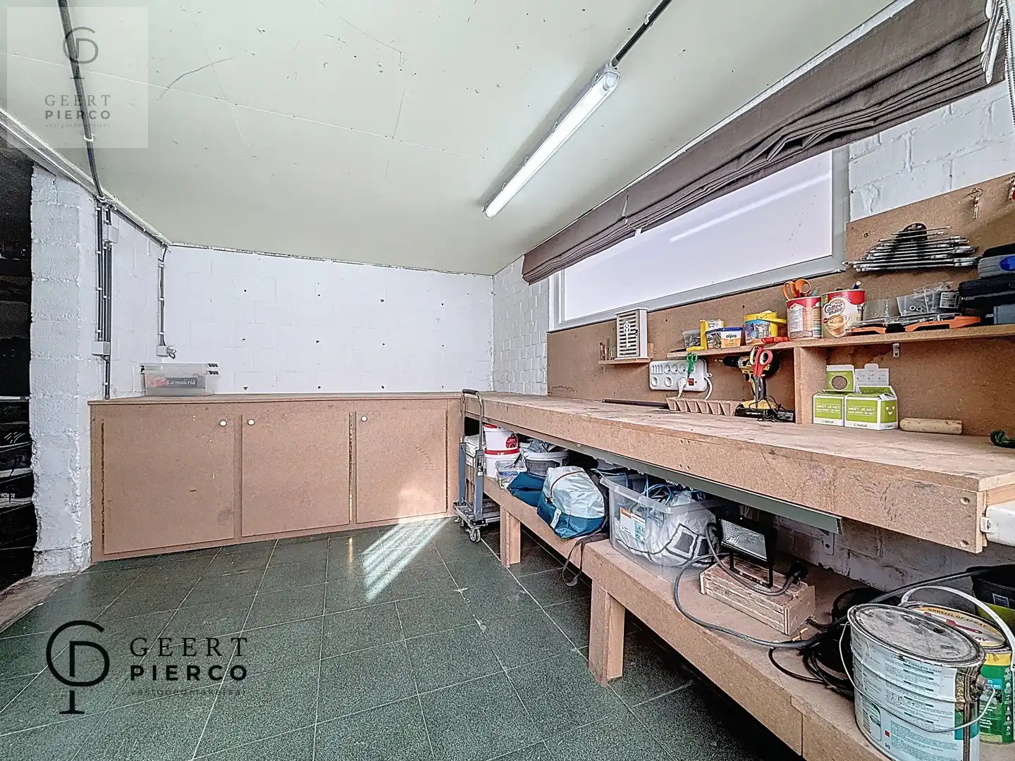 Knappe gerenoveerde gezinswoing foto 47