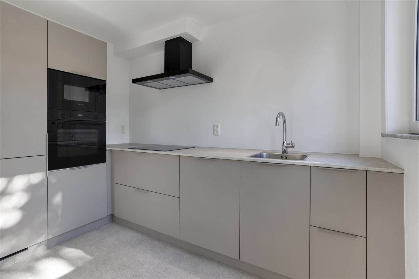 Buizegem: pas gerenoveerd 3 slpk appartement foto 12