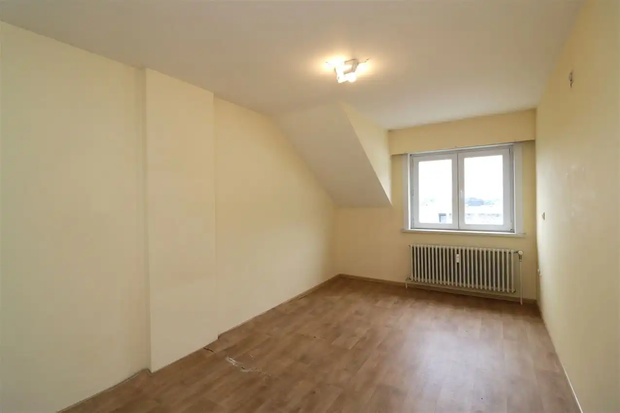 Opbrengsteigendom (handel & 4 app) op toplocatie foto 110