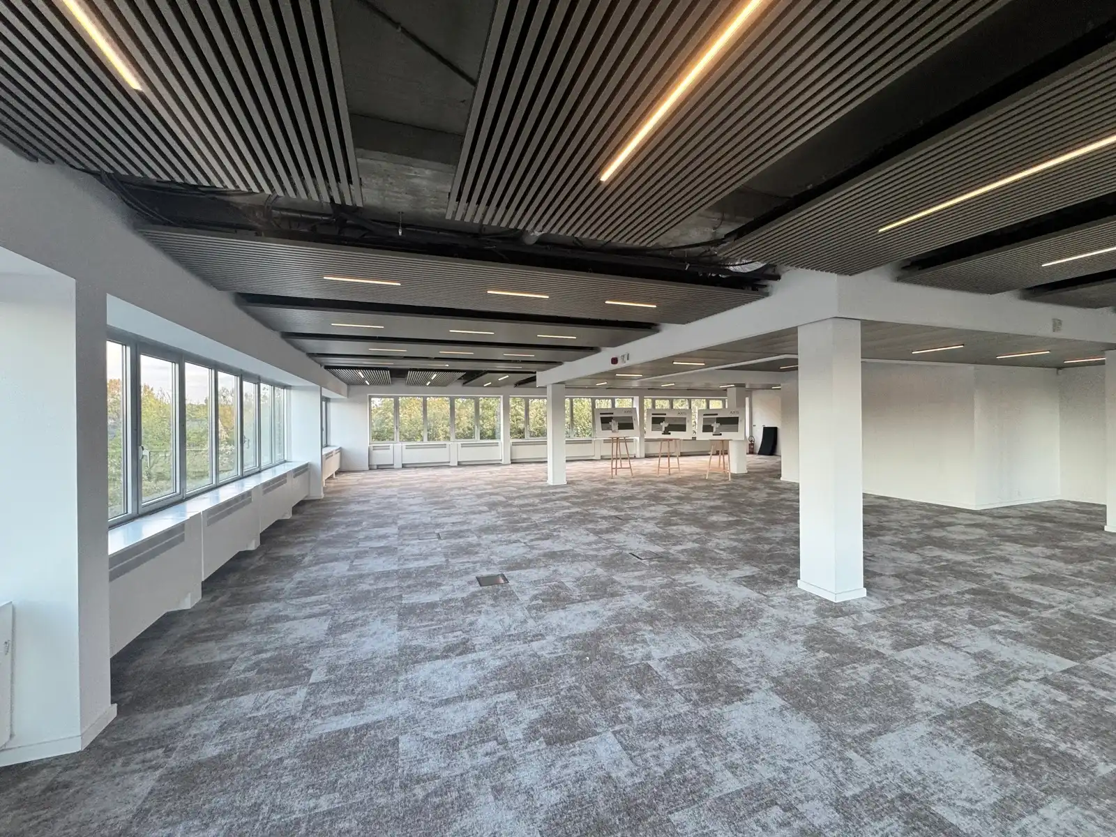 Nieuw Gerenoveerde Kantoren in een Groene Omgeving te Edegem foto 5