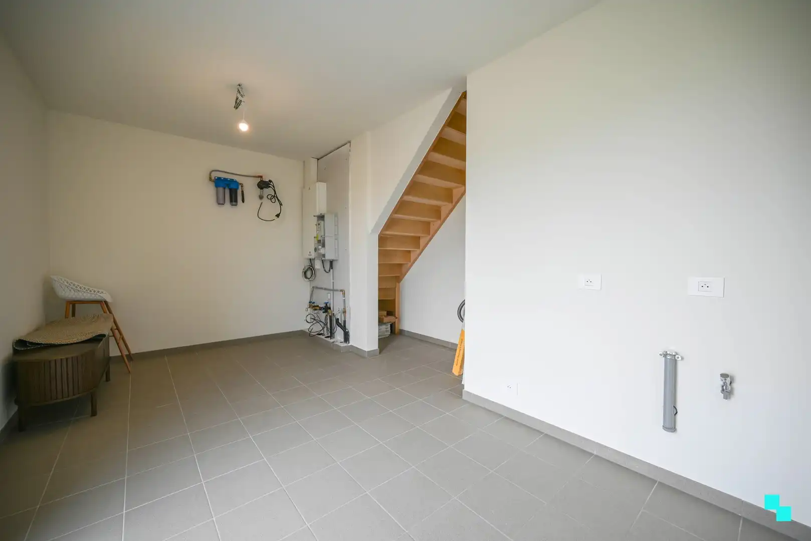 Hoogwaardig afgewerkte halfopen nieuwbouwwoning foto 11