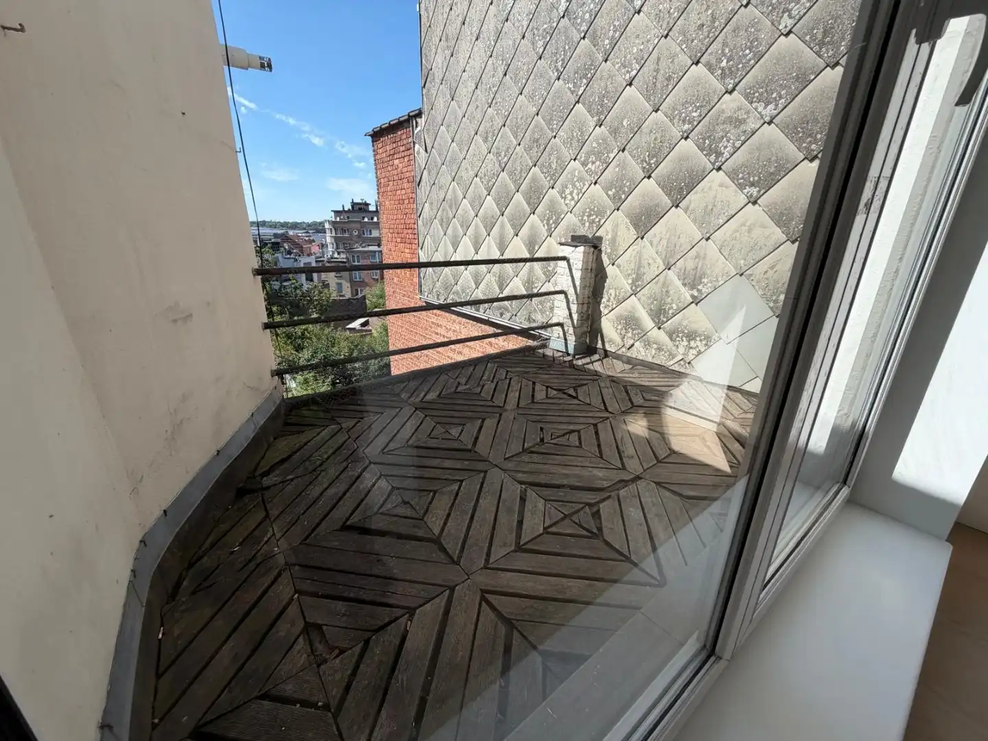 Vernieuwd appartement in het hart van Schaarbeek foto 8