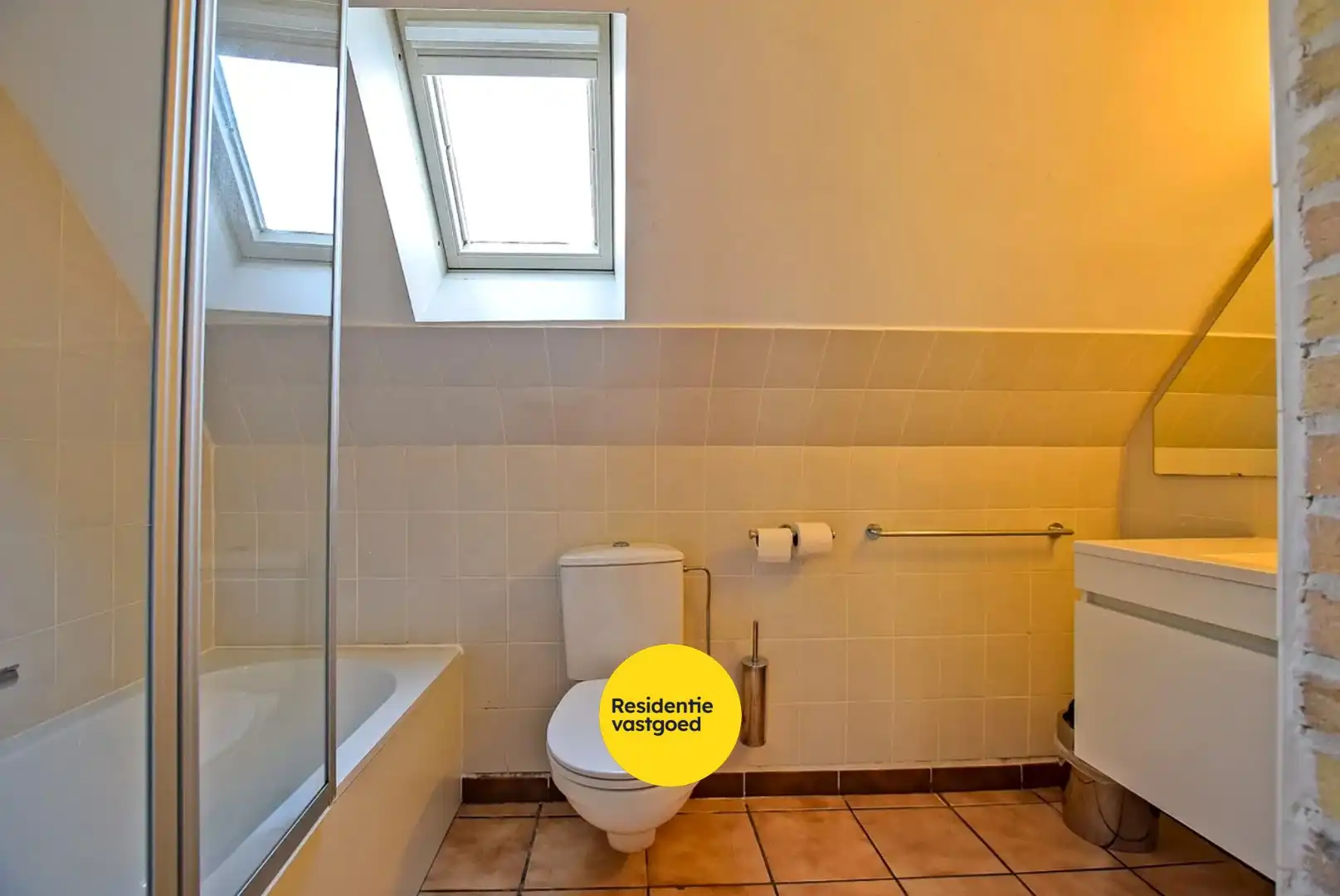 Restaurant met privéwoning en 2 B&B-kamers op 4.370 m² foto 34