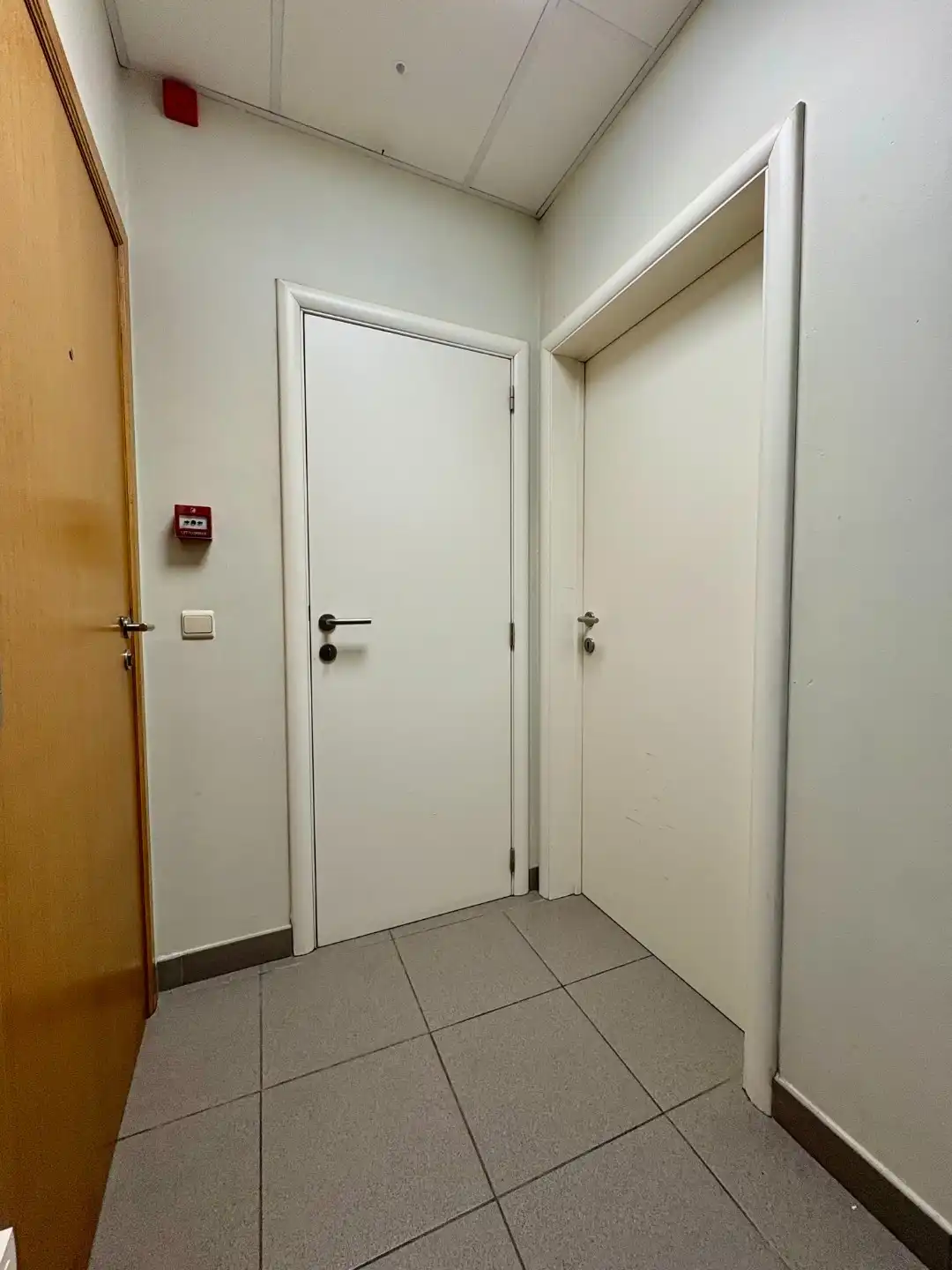 Instapklaar handelspand in het centrum van Heestert! foto 2