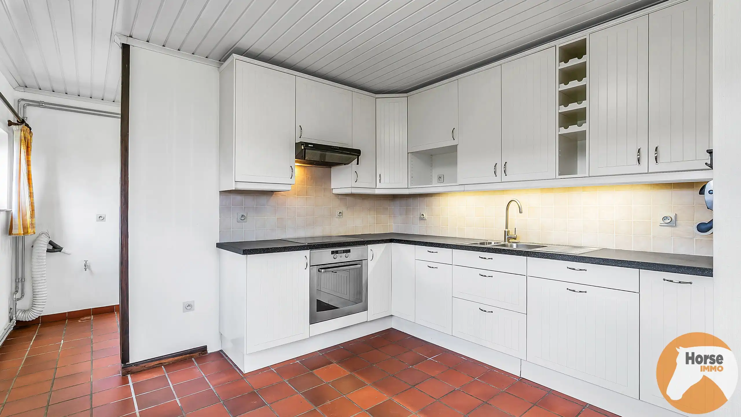 GOOIK - Woning met schuur en weide op adembenemende locatie foto 7