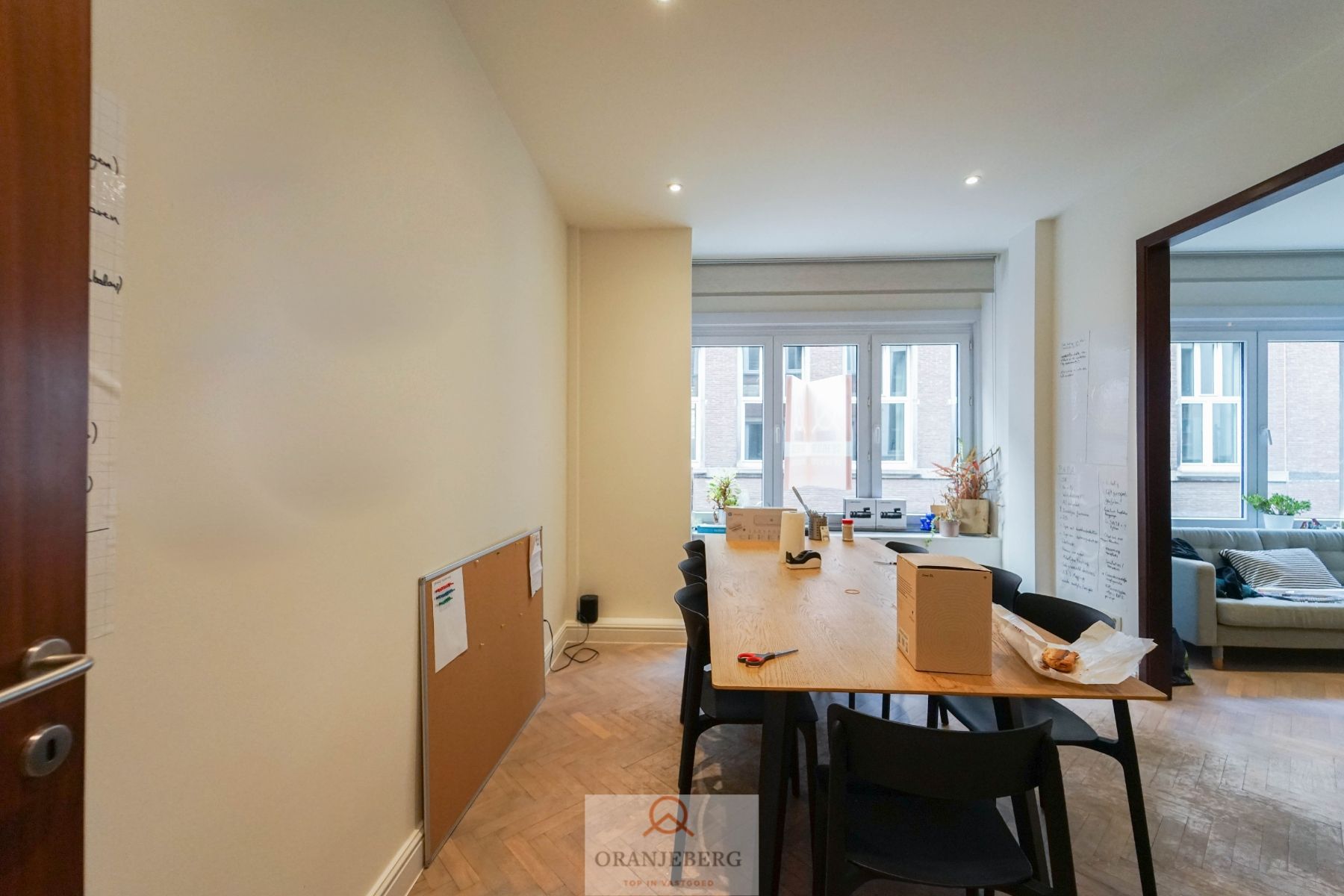 Uitstekend gelegen kantoorruimte ( 117 m²) in Gent-centrum. foto 7