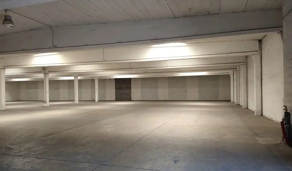 Magazijn met kantoor te huur op industriële site te Malle foto 6