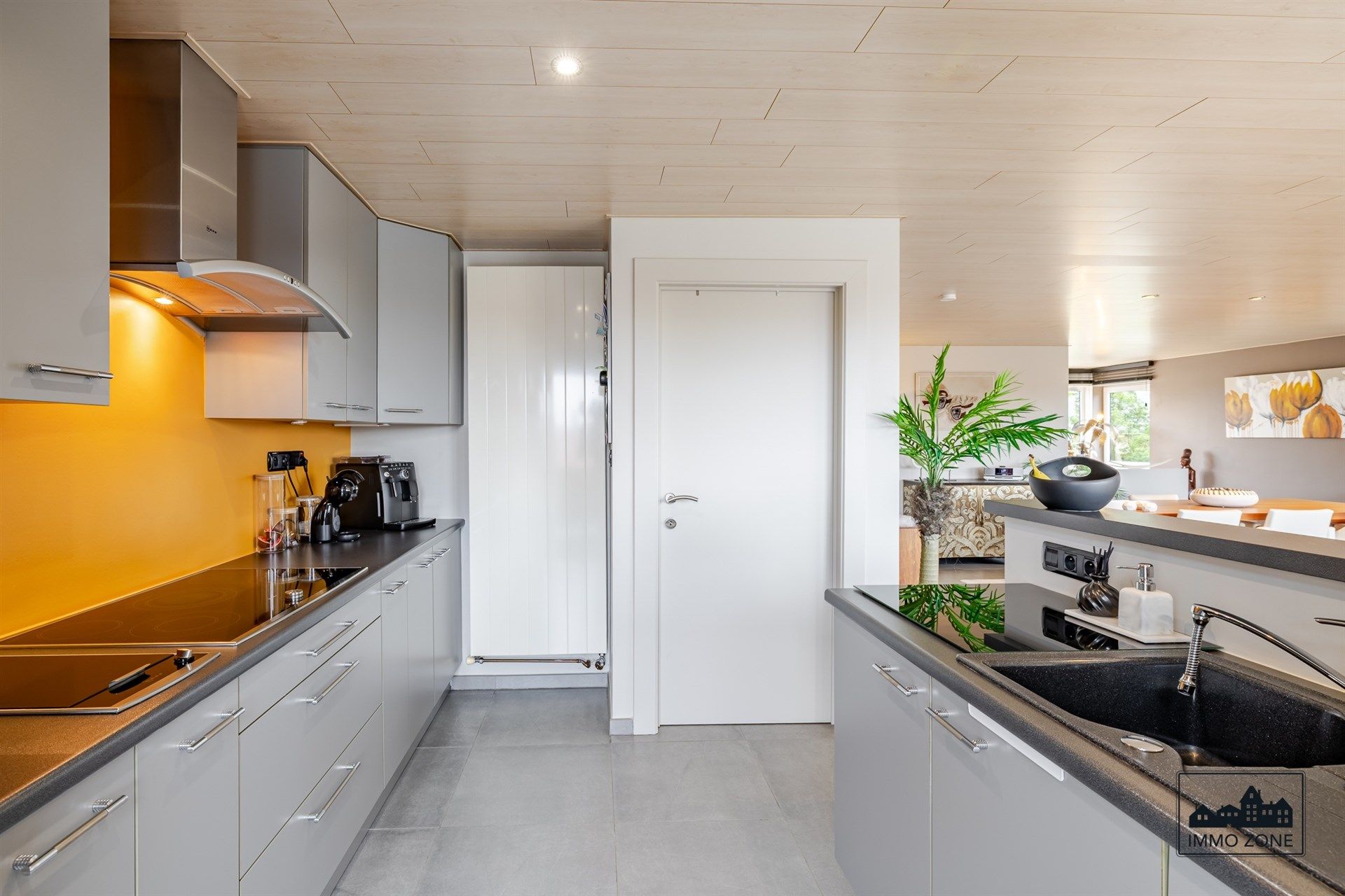 Uniek en energiezuinig 3-slaapkamer appartement van 192m² foto 8