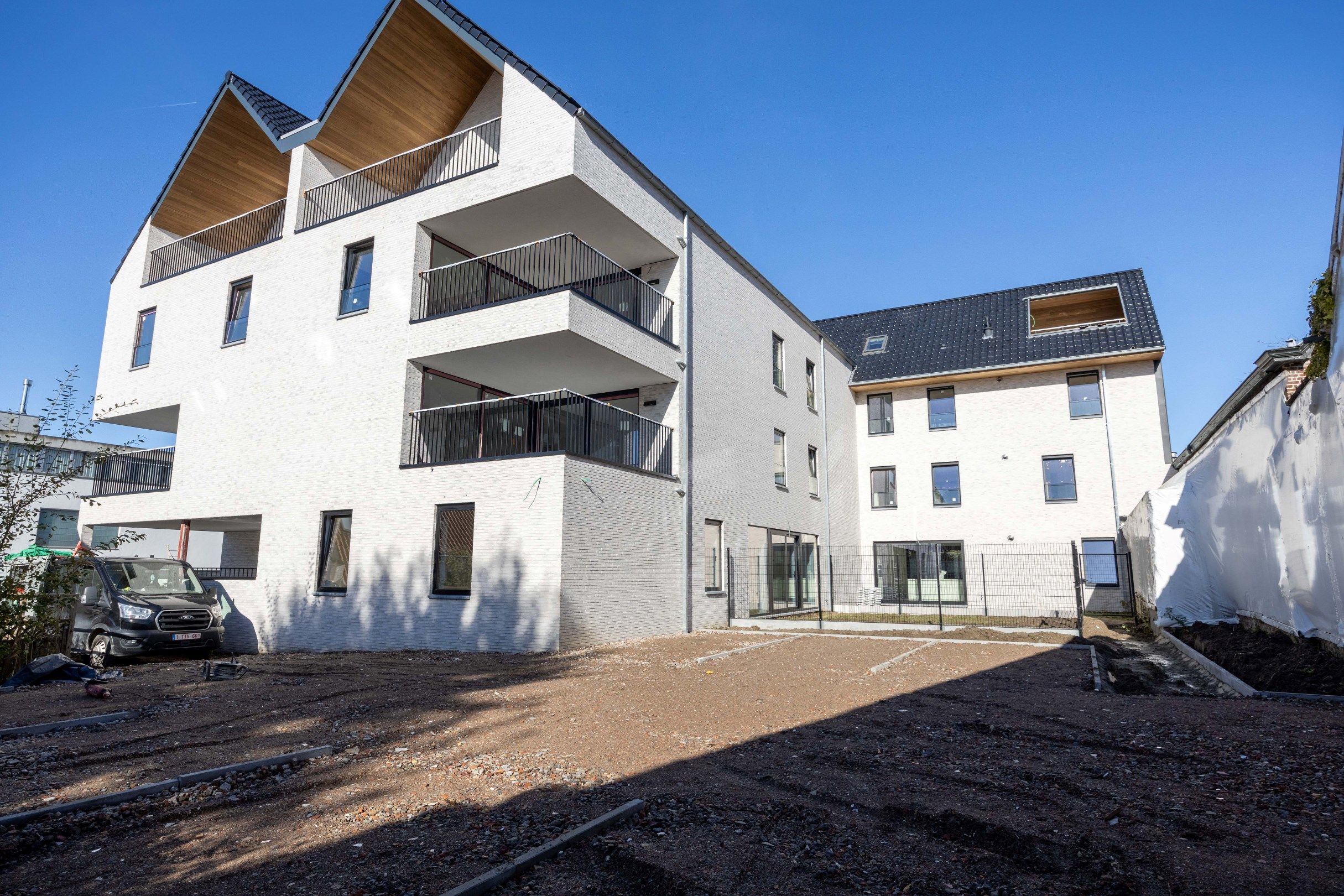 VILLA APPARTEMENT MET RUIME TUIN foto 13