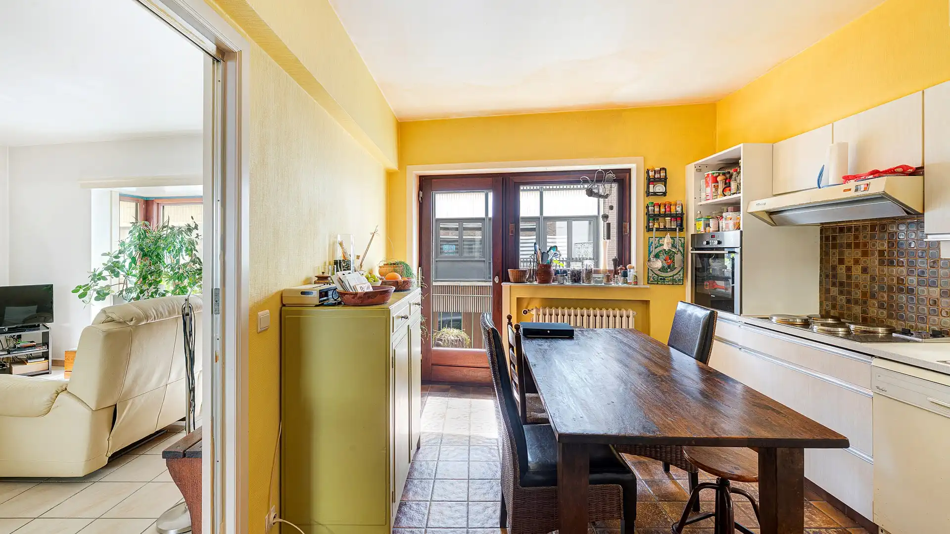 Grote woning met veel potentieel te Heist foto 11