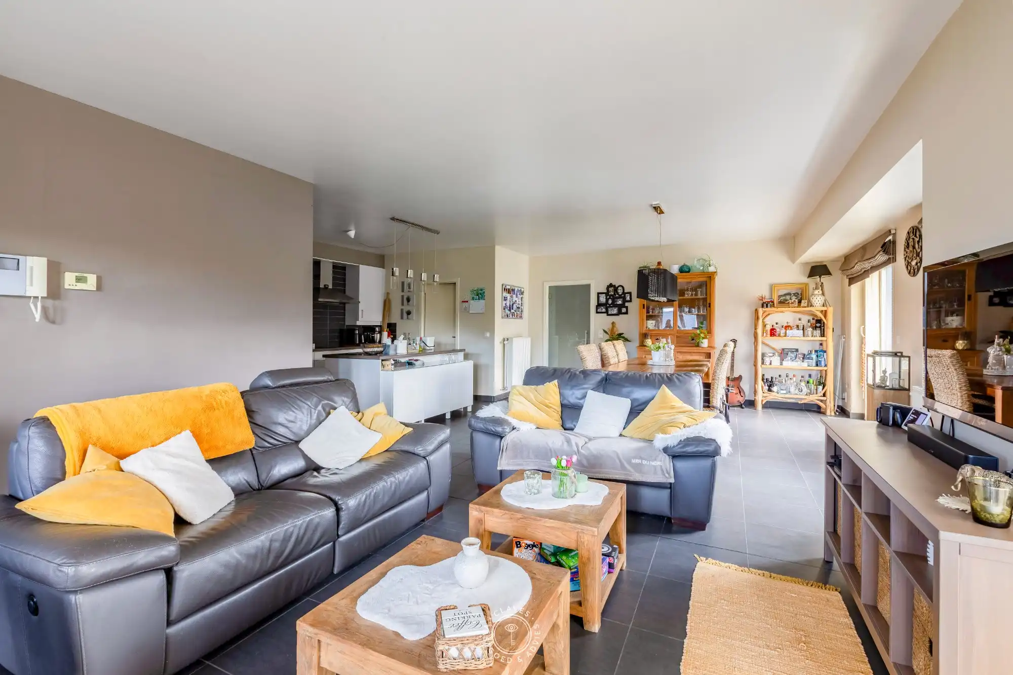 Ruim en energiezuinig 3-slaapkamer appartement te Steendorp foto 2