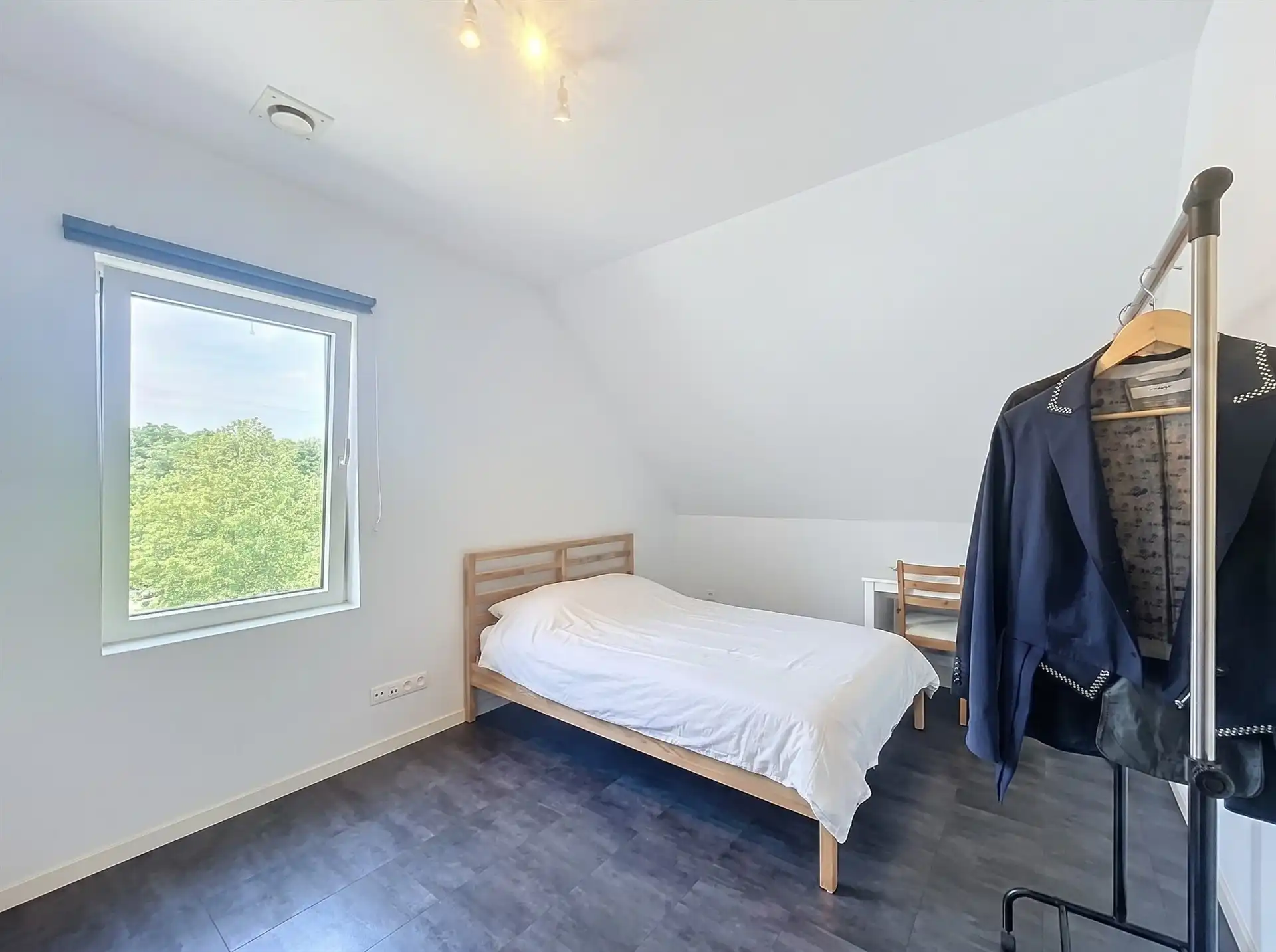 3 slk Appartement met ruim terras en 2 autostaanplaatsen foto 16