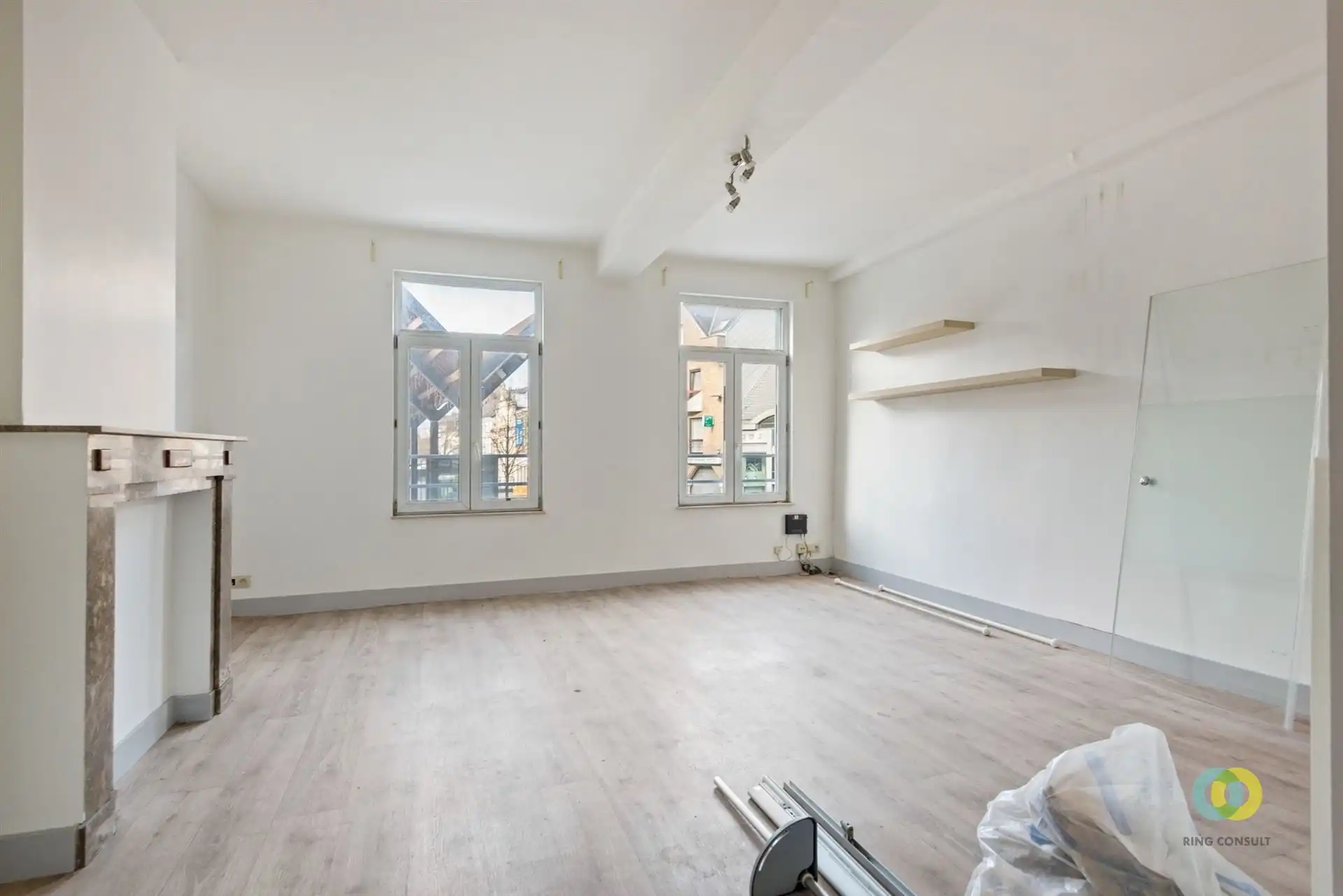 **IN OPTIE** Te renoveren appartementsgebouw foto 9