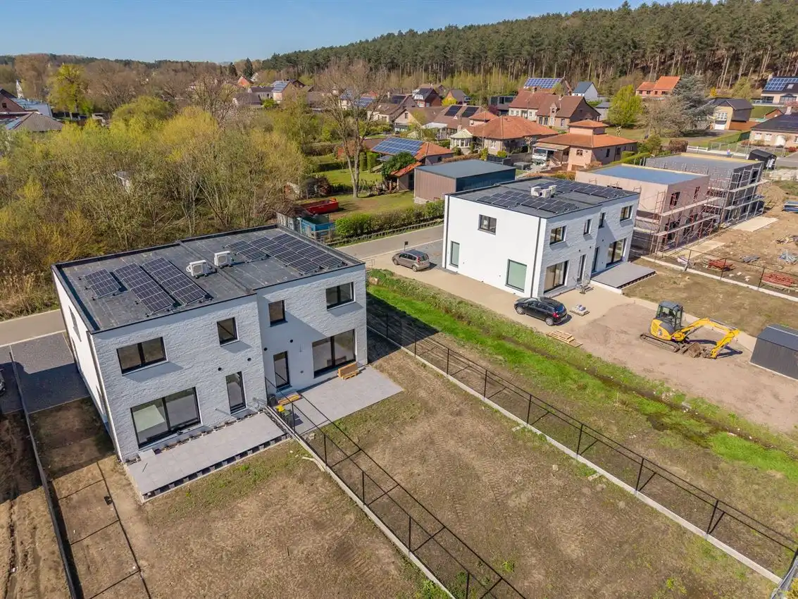 Instapklare nieuwbouwwoning met 3 slk foto 36