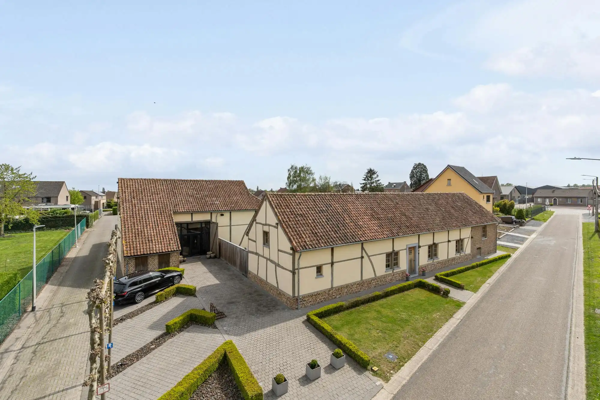Exclusief domein met hoeve, wijnhuis en wellness foto 27