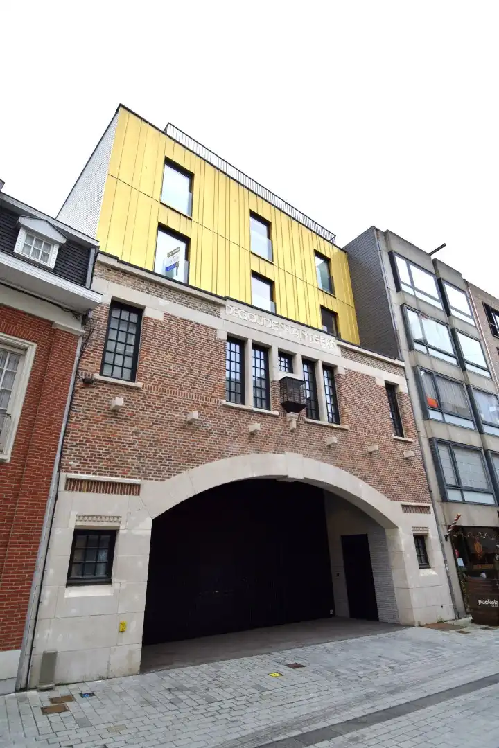 Luxe 1 slaapkamer appartement met terras in centrum Kortrijk foto 14