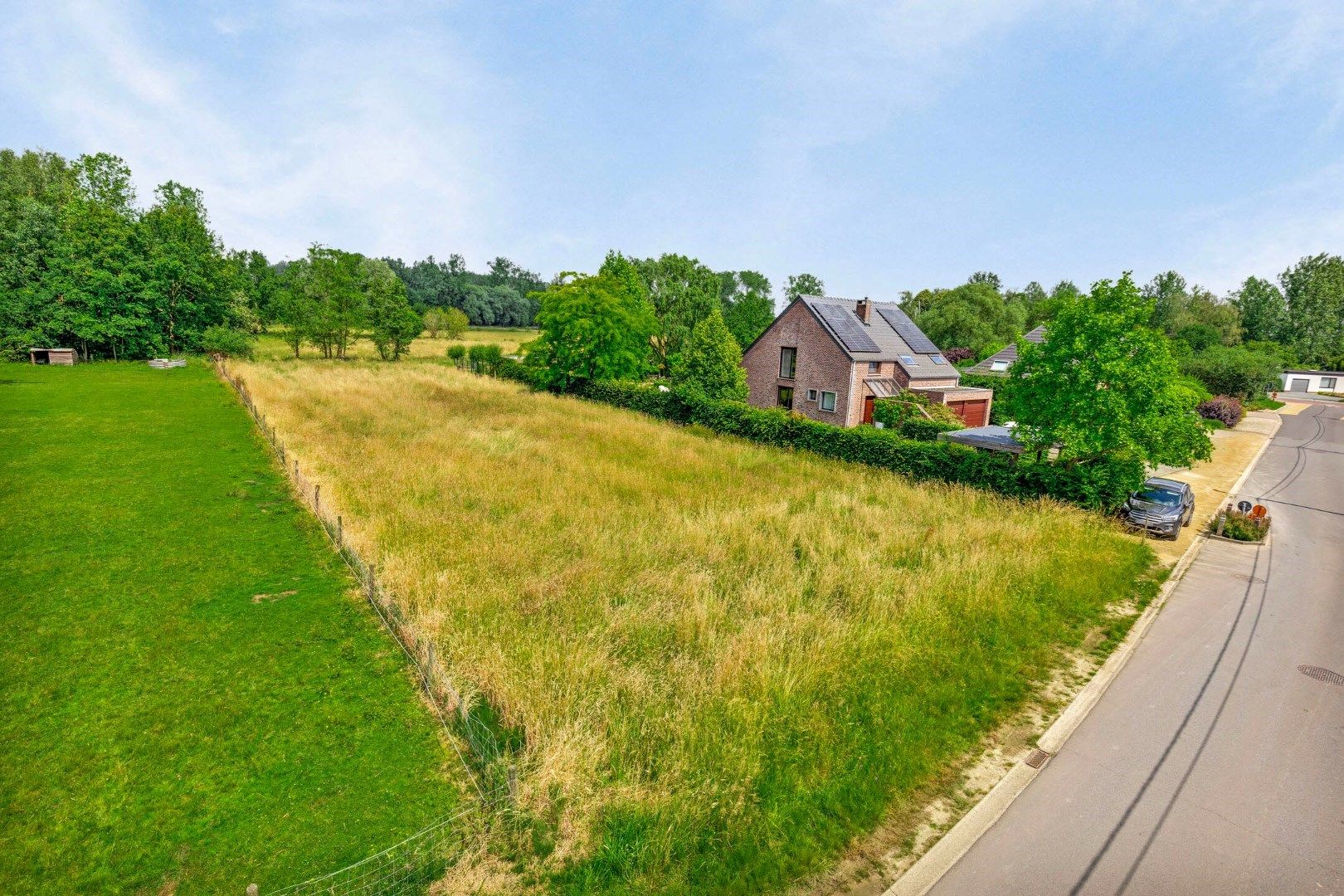 Bouwgrond van 17a15ca met zicht op een natuurgebied foto 1