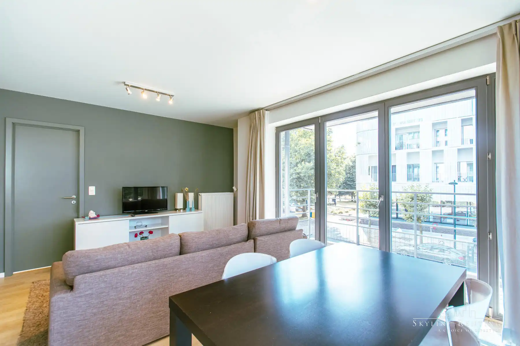Prachtig 2 slpk appartement + terras (NAVO) foto 4