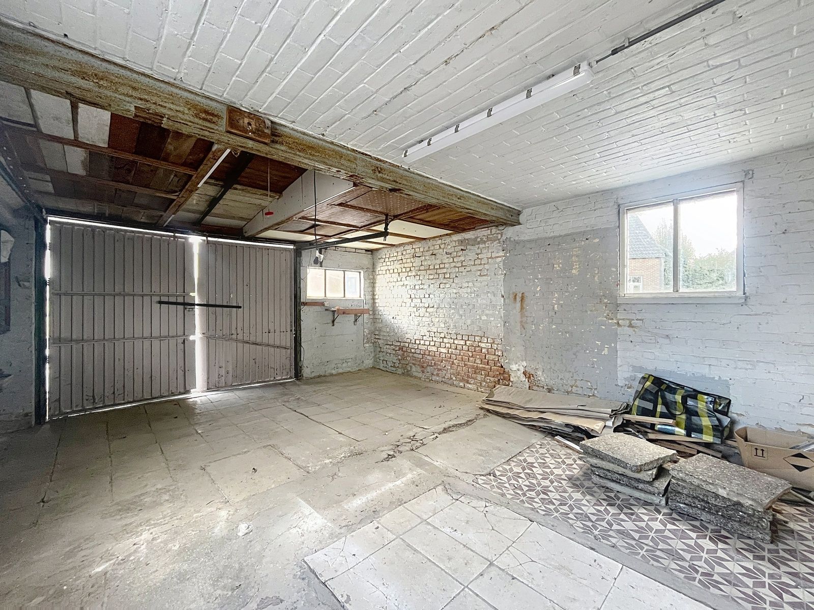 Instapklare gerenoveerde woning 3 slpks - tuin en garage foto 21