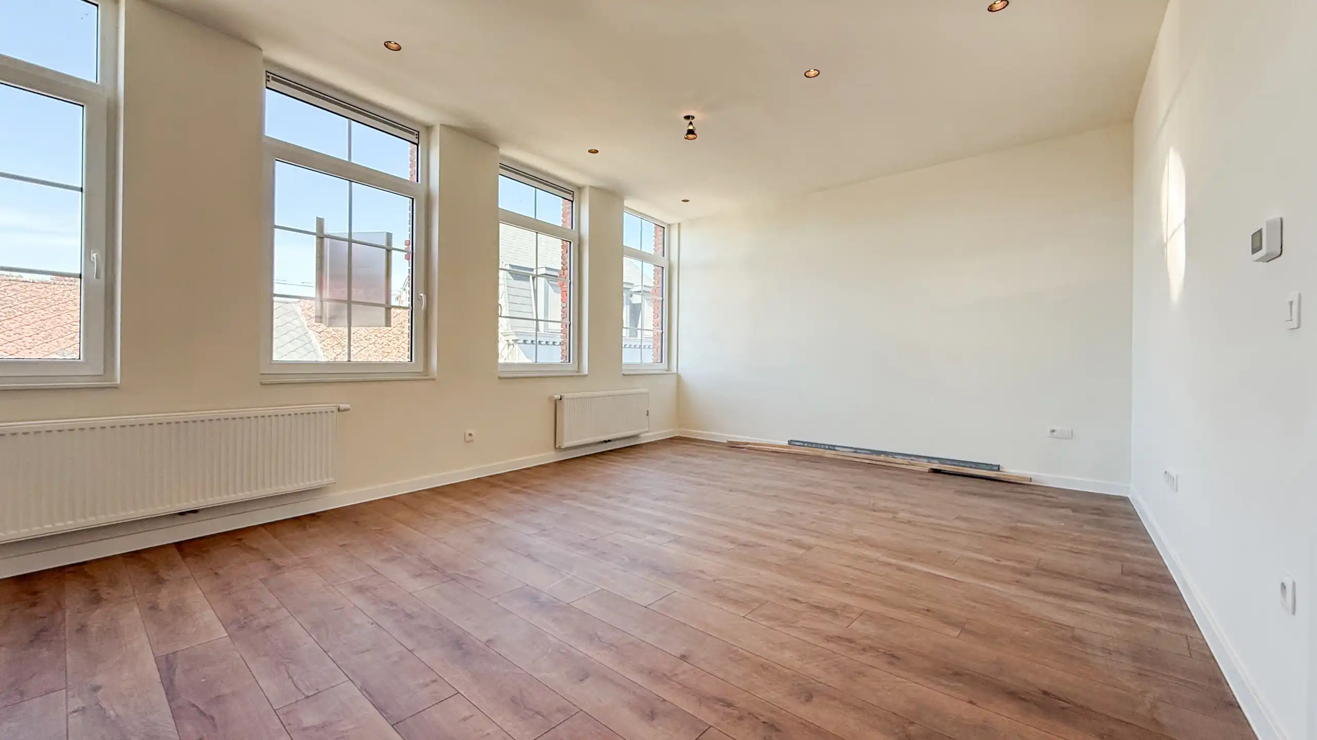 Unieke investeringspand, volledig vernieuwd, handel+ 2app! foto 47