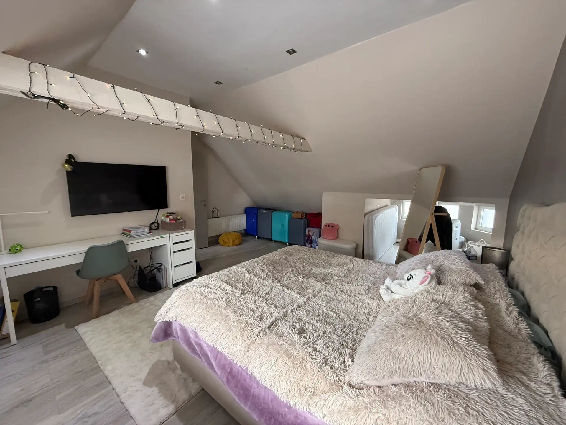 ERPE - Ruime, gerenoveerde woning met apart bureau/studio. foto 23