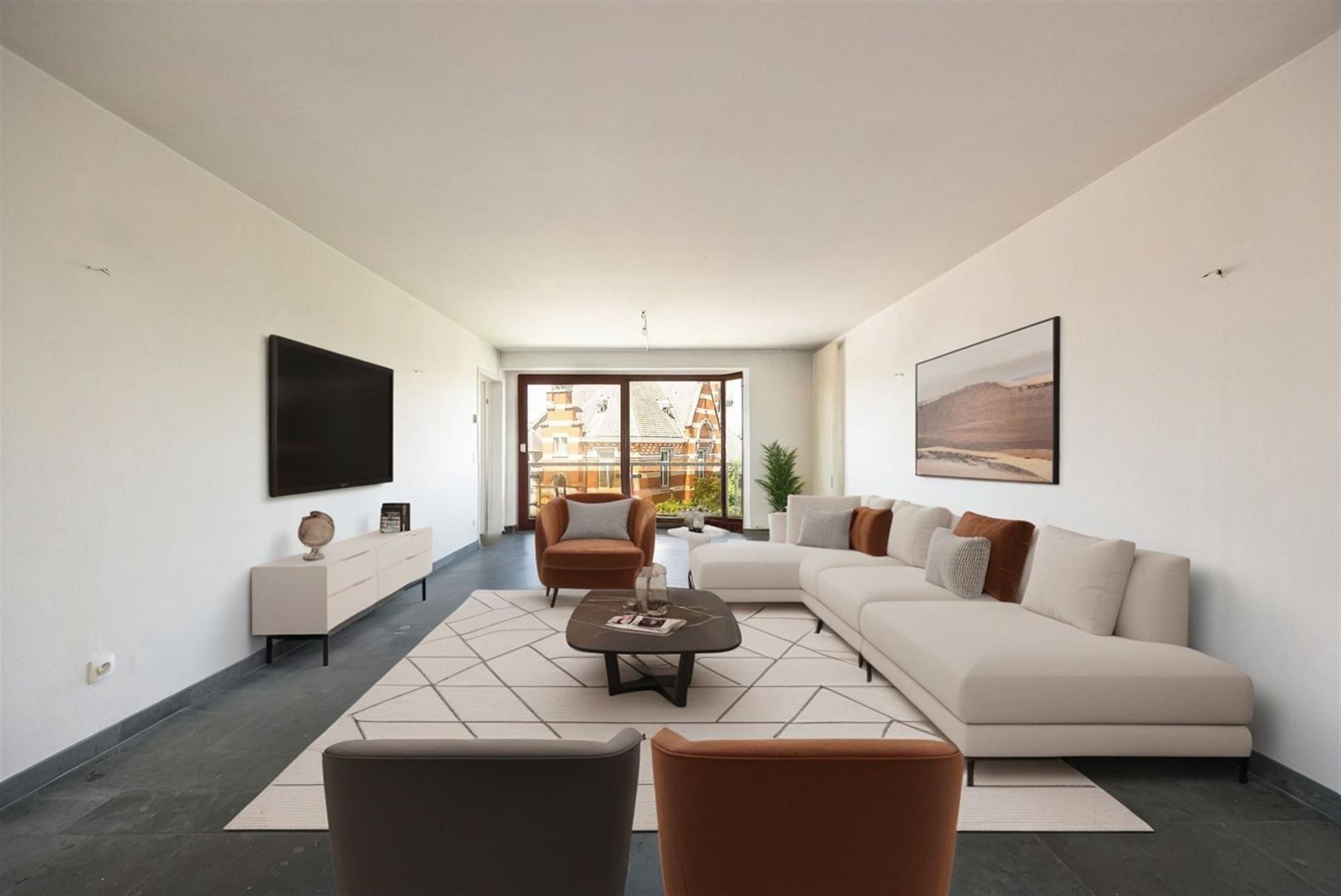 Recent gerenoveerd appartement met 3 slpkms foto {{pictureIndex}}