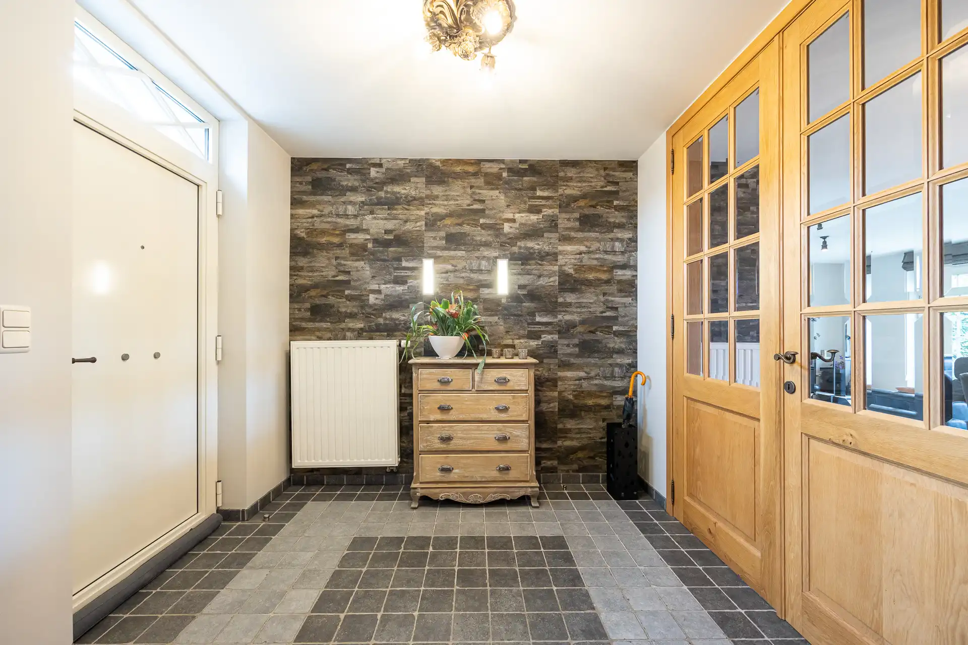 Ruime tijdloze villa met zwembad, poolhouse & prachtige tuin in Boortmeerbeek foto 4