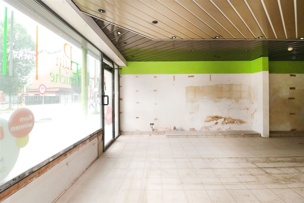 handelszaak met veel mogelijkheden in centrum foto 5