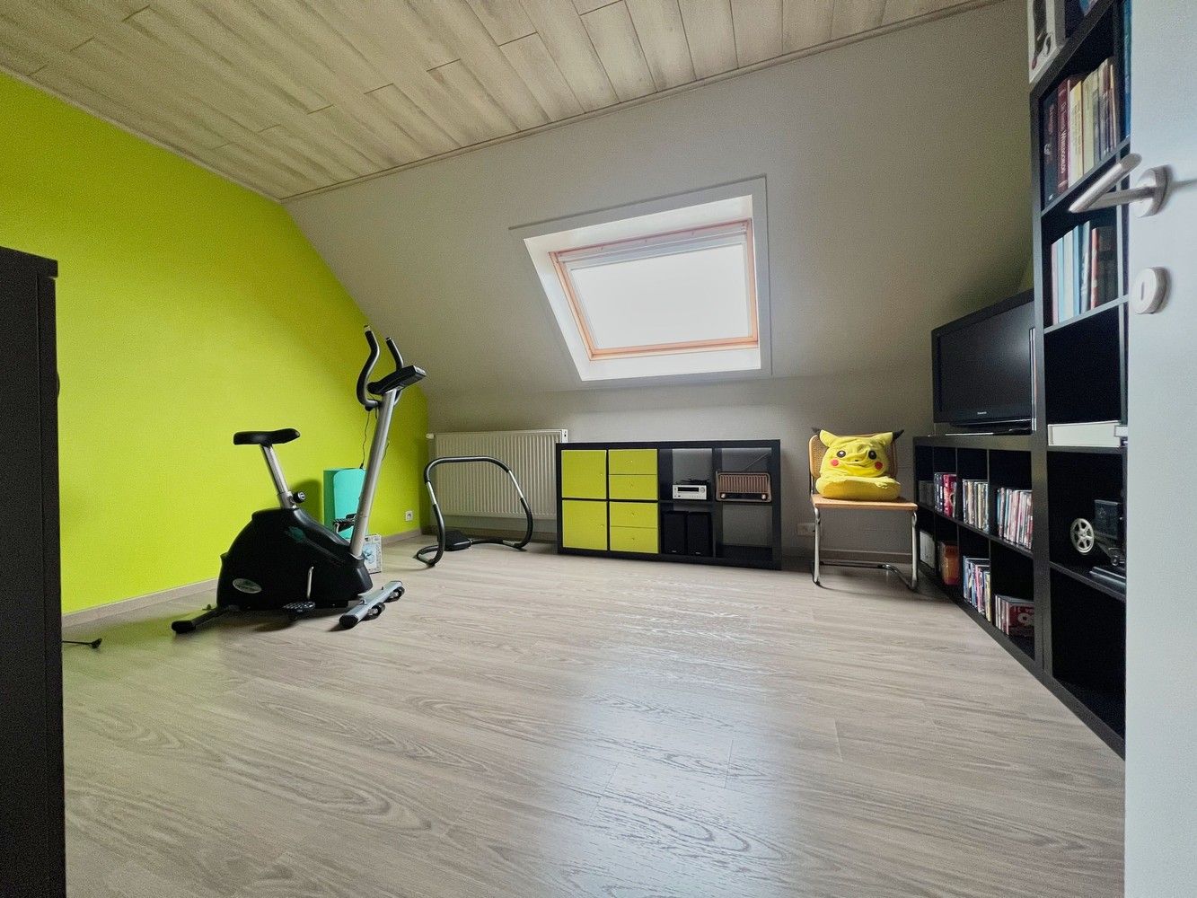 Heel ruime gezinswoning (350m²)+prachtige tuin (2000m²)! foto 19