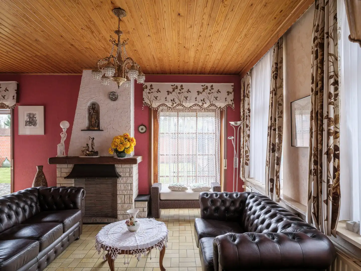 Karaktervolle burgerwoning met stadstuin op het dorpsplein van Zwijnaarde foto 22