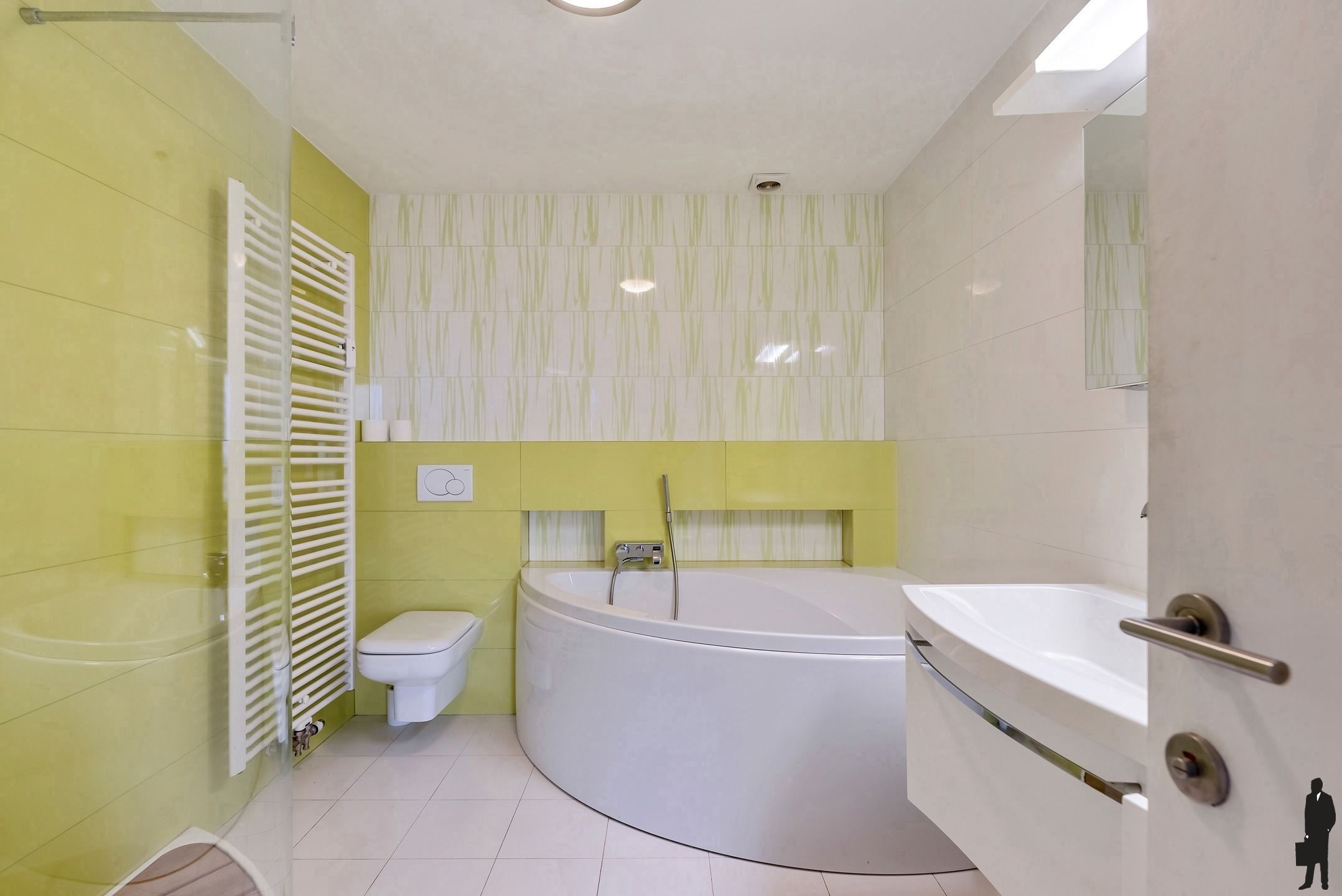Exclusief appartement met zicht over de skyline van Antwerpen en de Schelde! foto 20