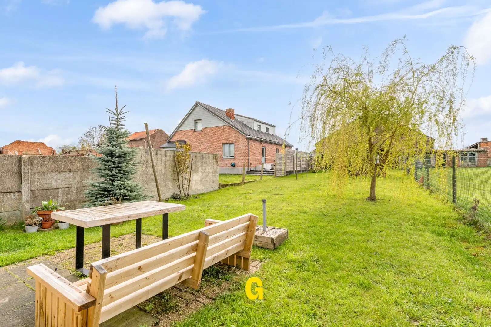 Ruime woning van 293 m² met inpandige garage en tuin foto 24