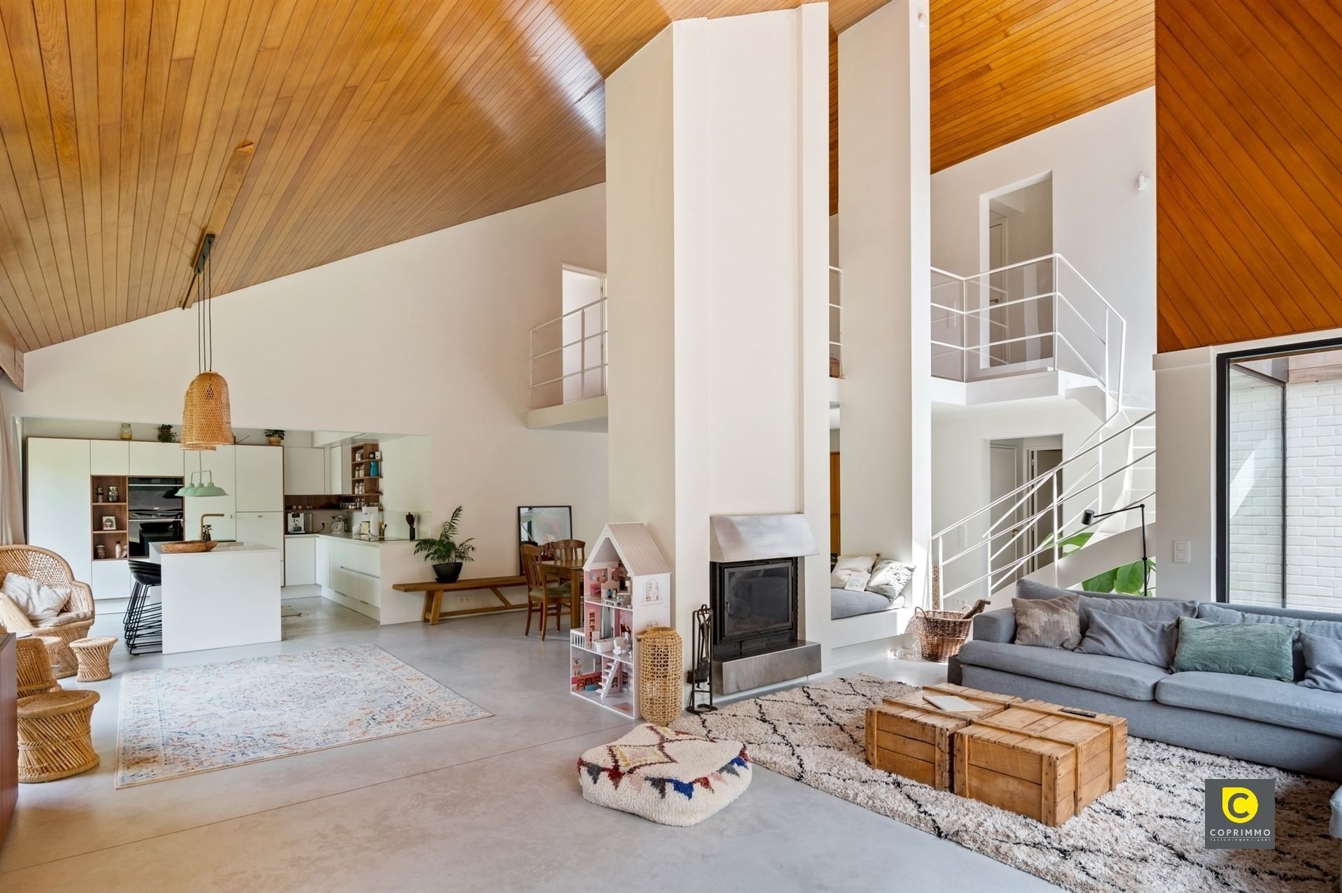 Villa: 5 slk, 3 badk op ZW perceel foto {{pictureIndex}}