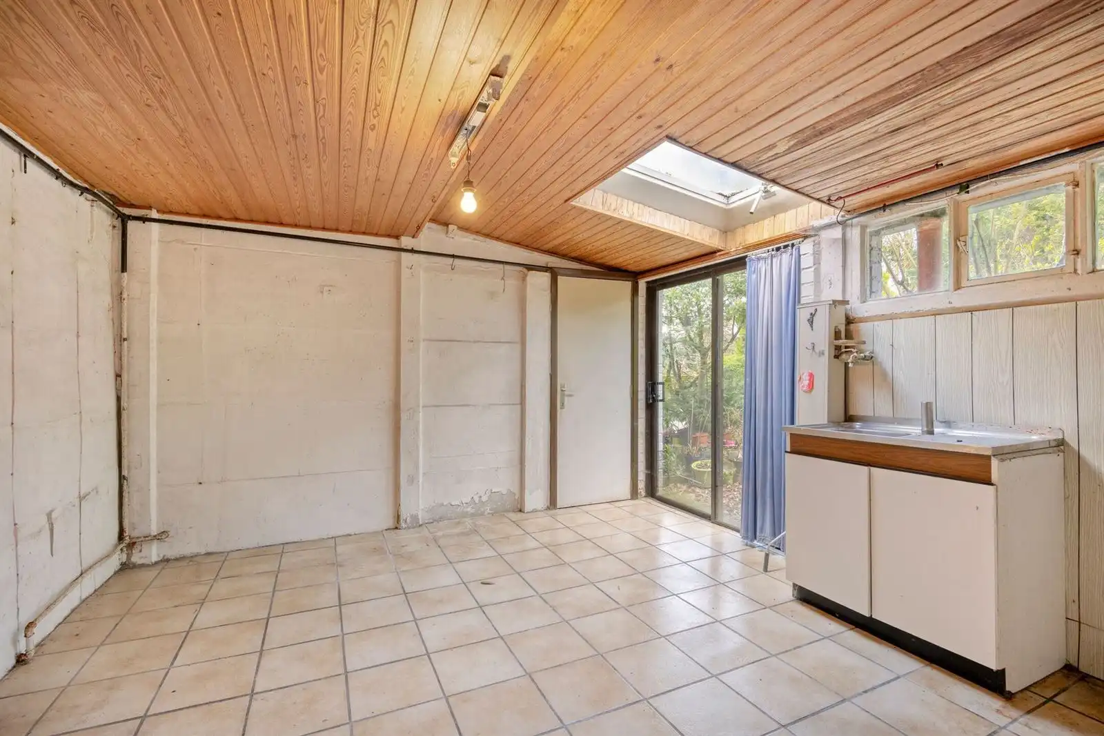 Twee- drigevelwoningen te renoveren. foto 12