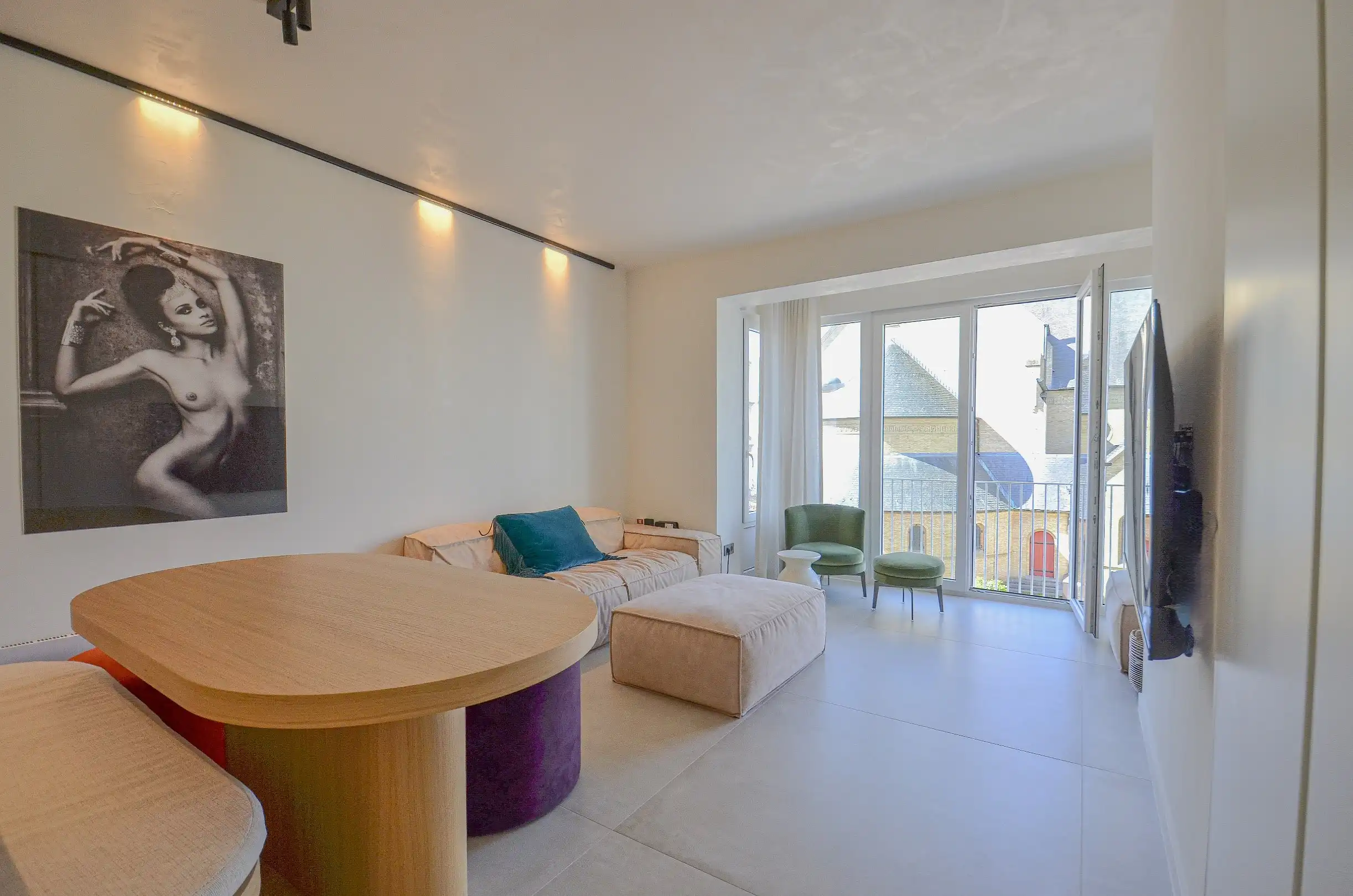 Stijlvol appartement met een open zicht gelegen nabij de Dumortierlaan. foto 6