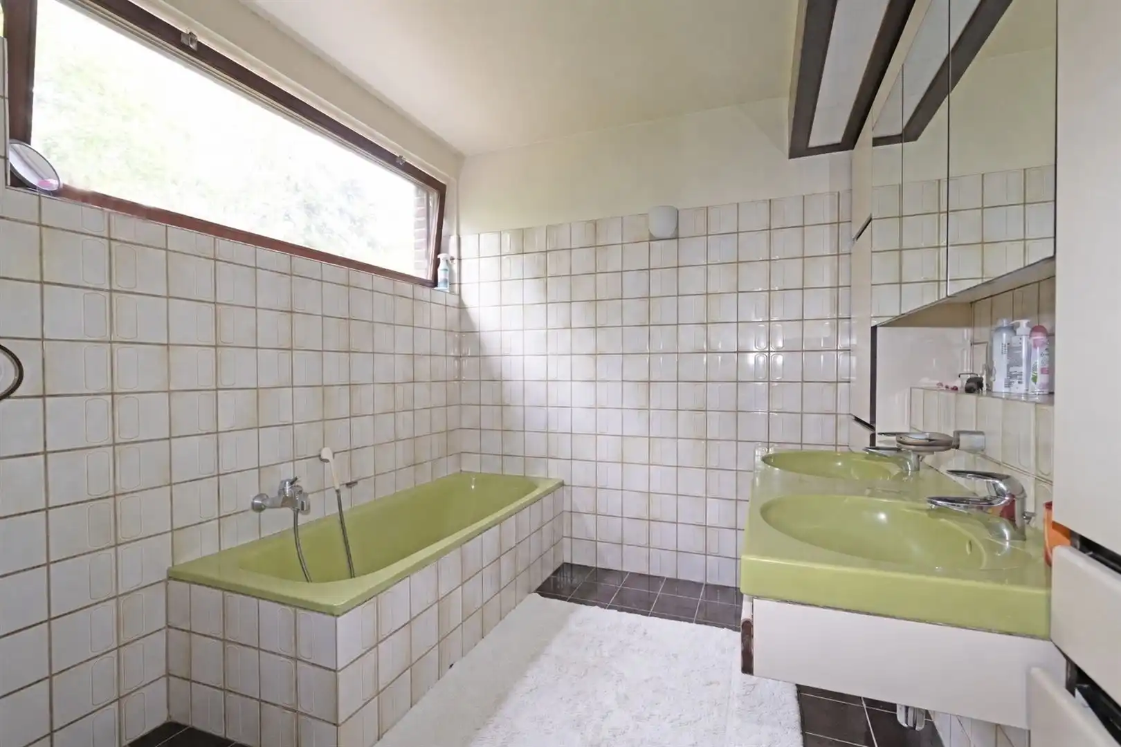 Te renoveren villa in de Mombeekdreef foto 20