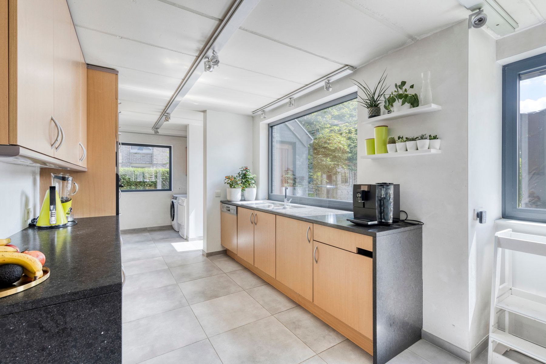 Stijlvolle villa op toplocatie in het groen foto 10