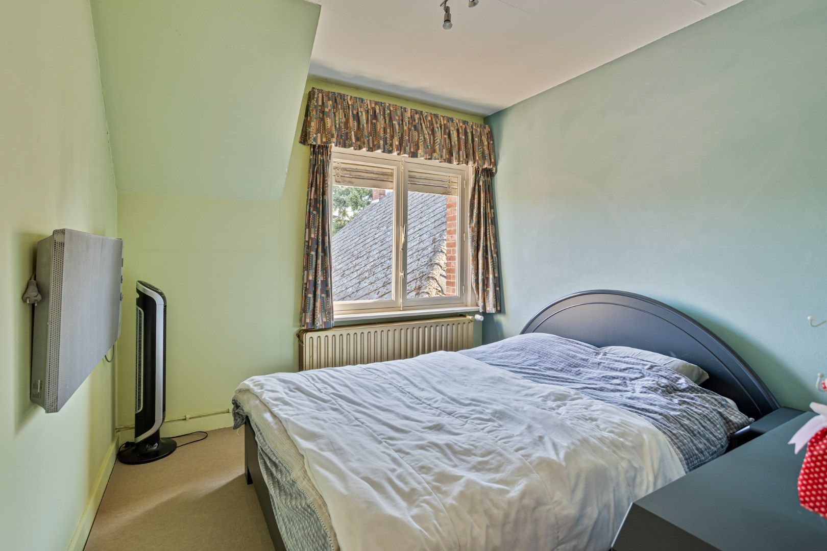 Te renoveren halfopen woning met 3 slaapkamers op een perceel van ca. 780 m² ! foto 16