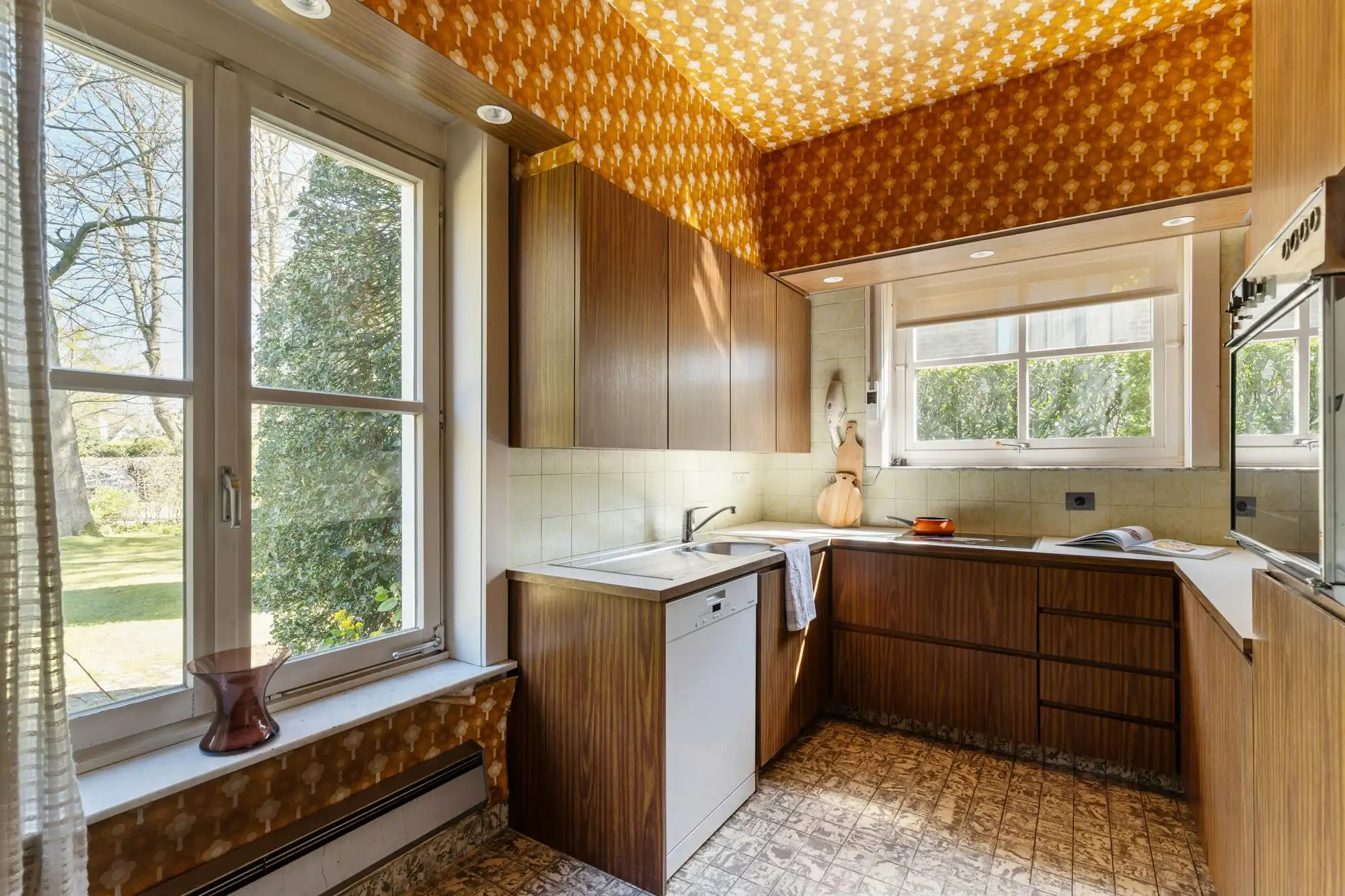 Ruime karaktervolle villa in het Lindenpark te Deurle foto 7