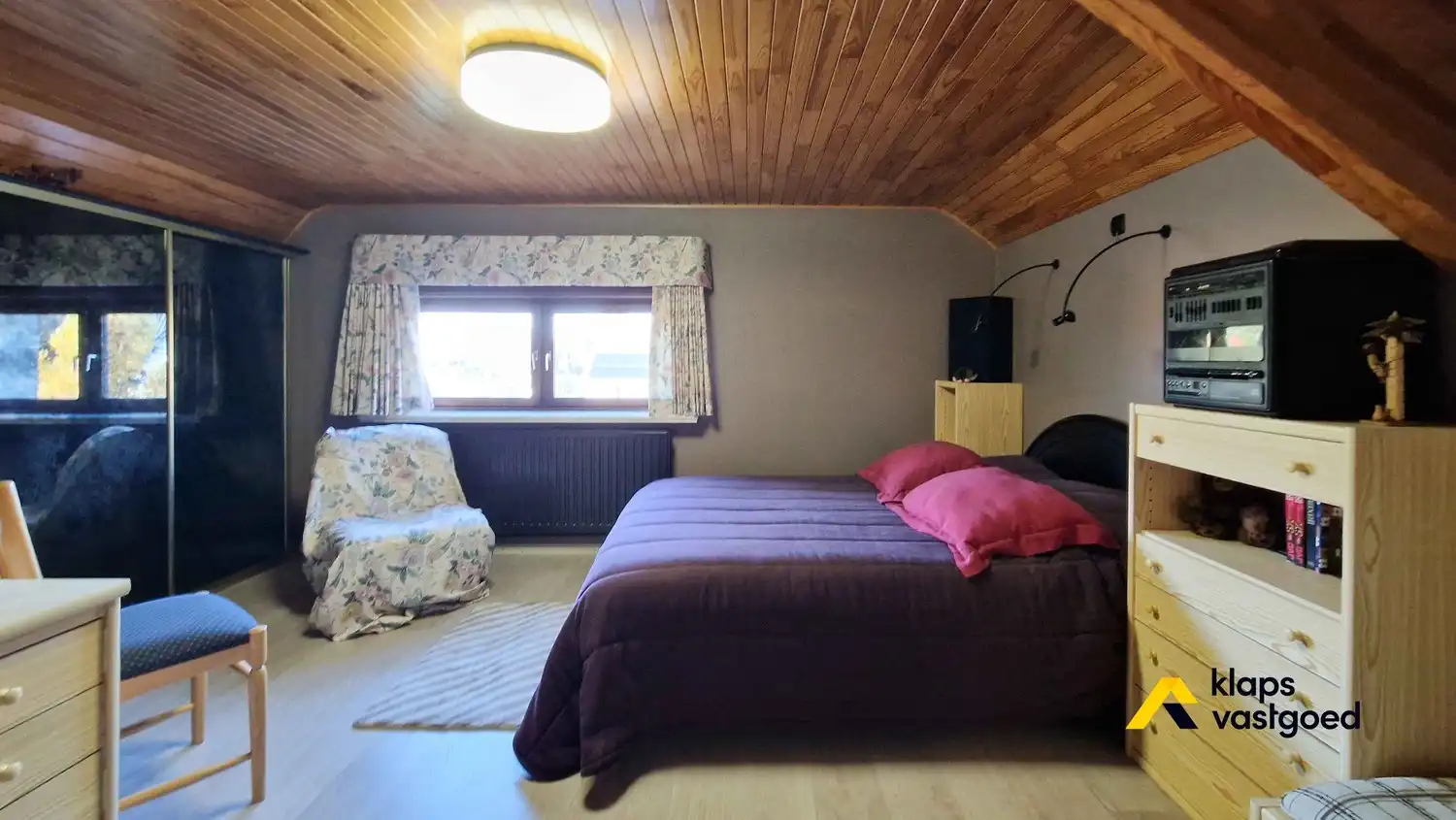 Gracieuze woning met 4 slaapkamers en schitterende tuin op perceel van 12a63ca foto 25