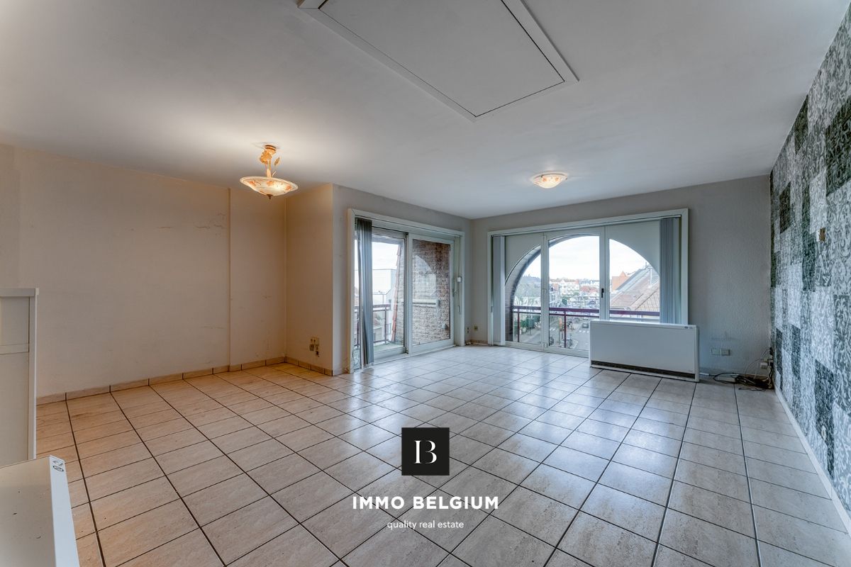 Ruim appartement met 3 slaapkamers in het centrum foto 2
