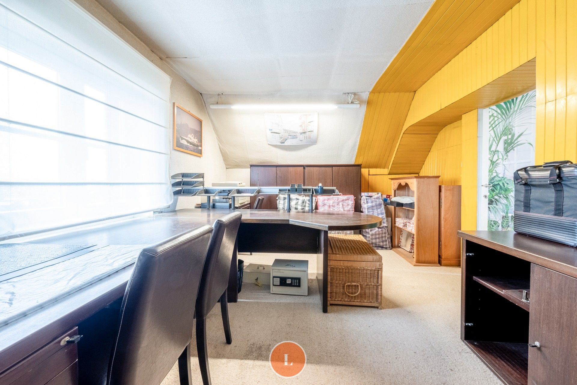 Statige villa met binnenzwembad, polyvalente ruimte en groene privacy foto 24