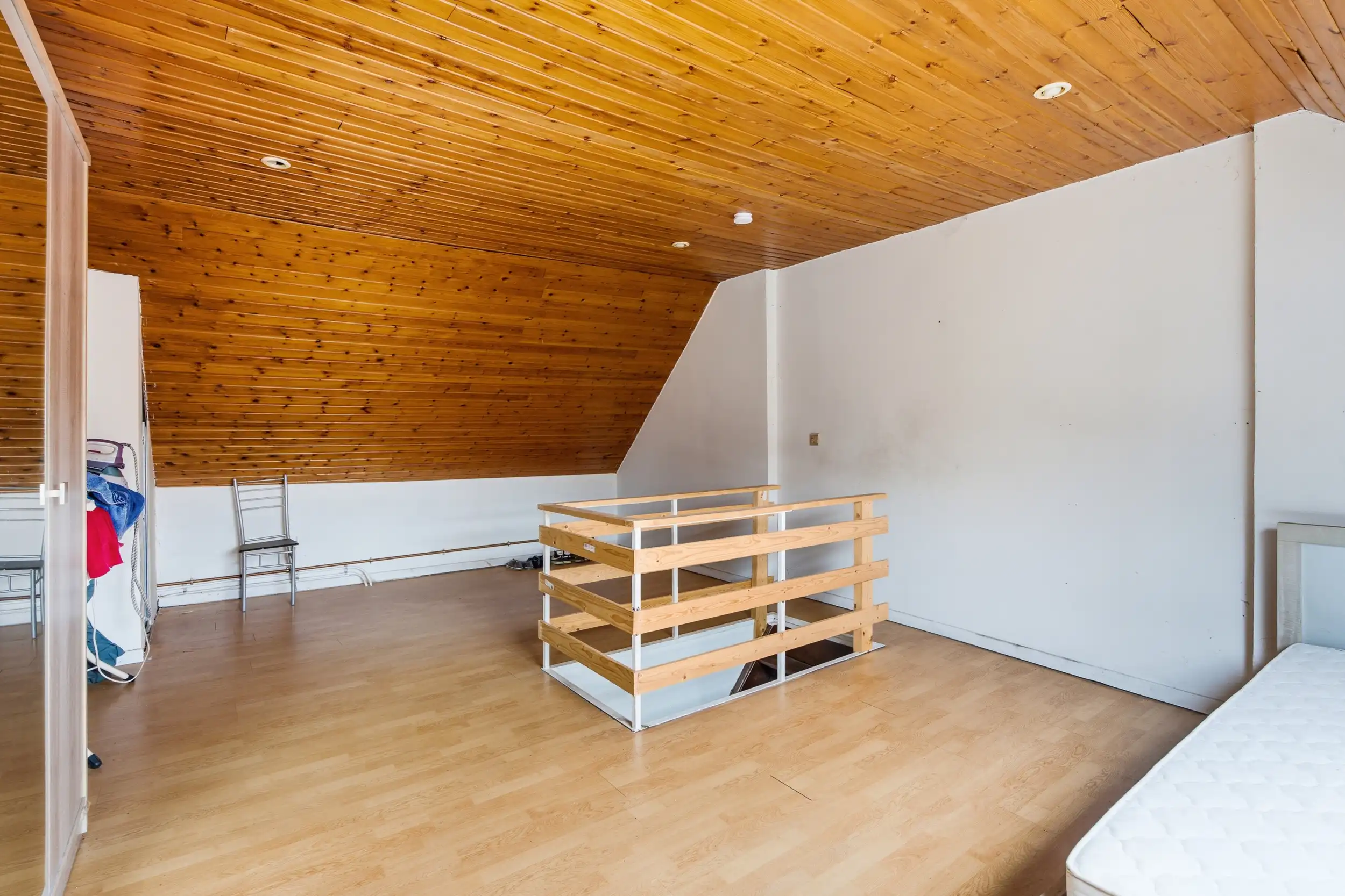 Te renoveren woning met 3 slaapkamers foto 11