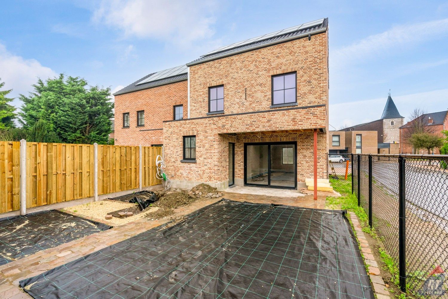 Gunstig gelegen nieuwbouwwoning met 4 slaapkamers foto 18