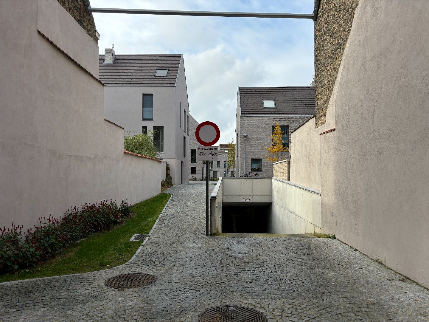 Prachtig nieuwbouw appartement met 1 slaapkamer en parkeerplaats foto 14