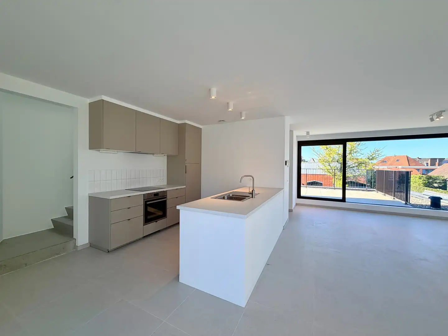 Instapklaar nieuwbouwappartement met 3 kamers & terras te Tielt! foto 5