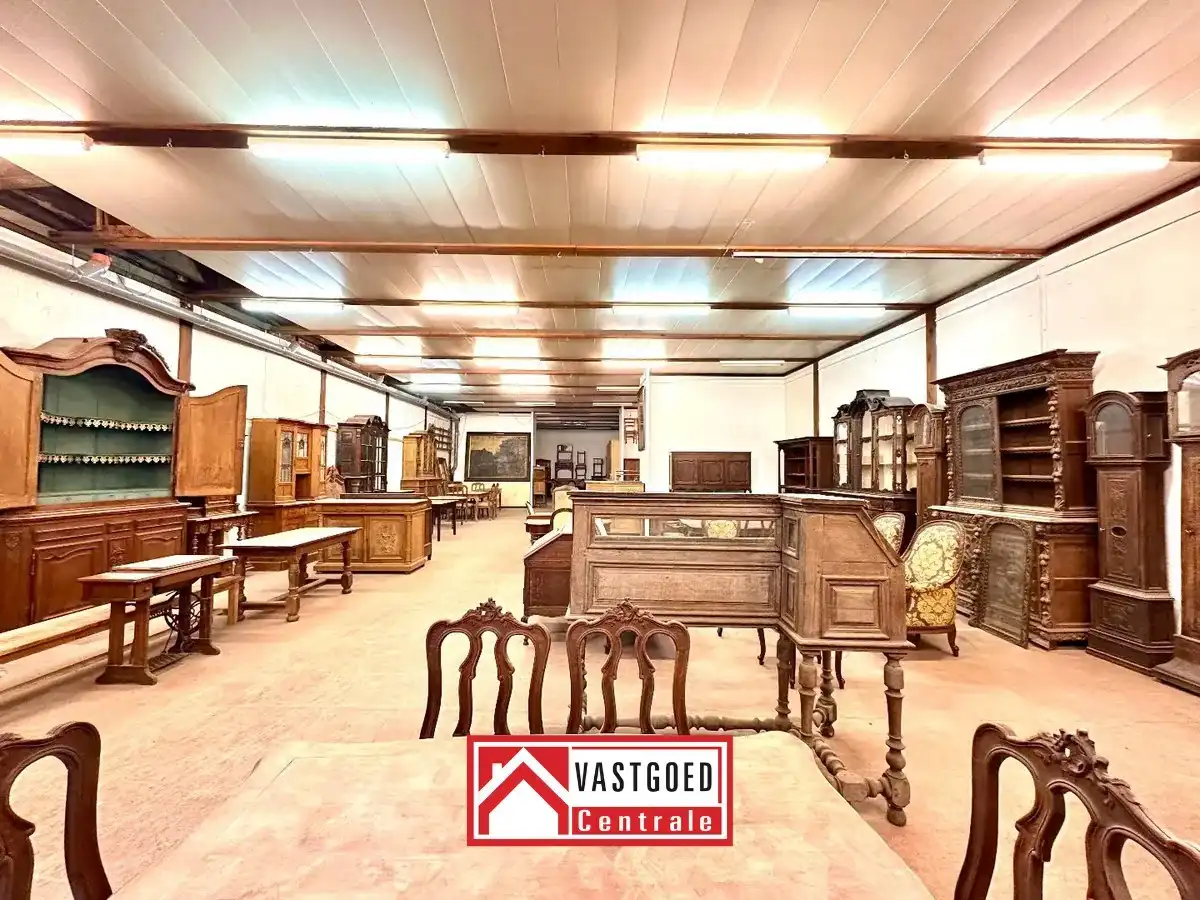 Magazijn te koop Luikersteenweg 100 - - 3700 Tongeren