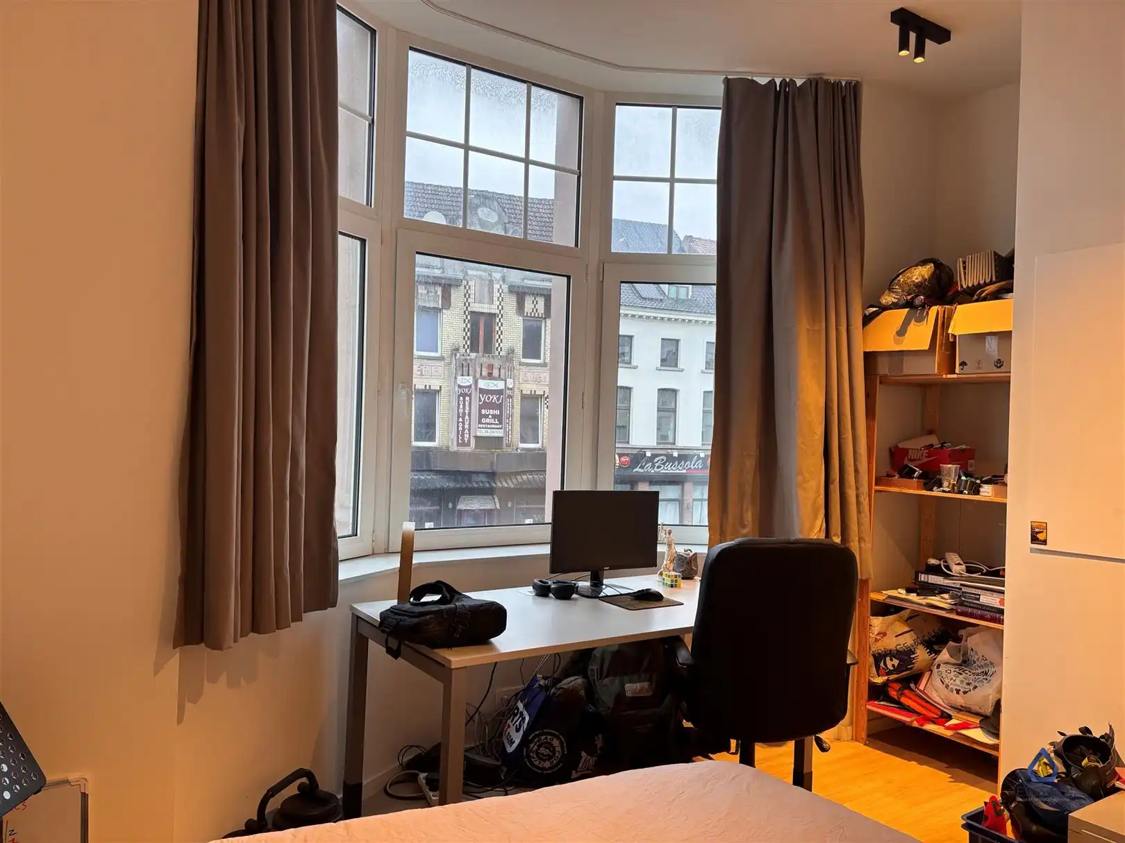 Gerenoveerd appartement op tolocatie foto 20