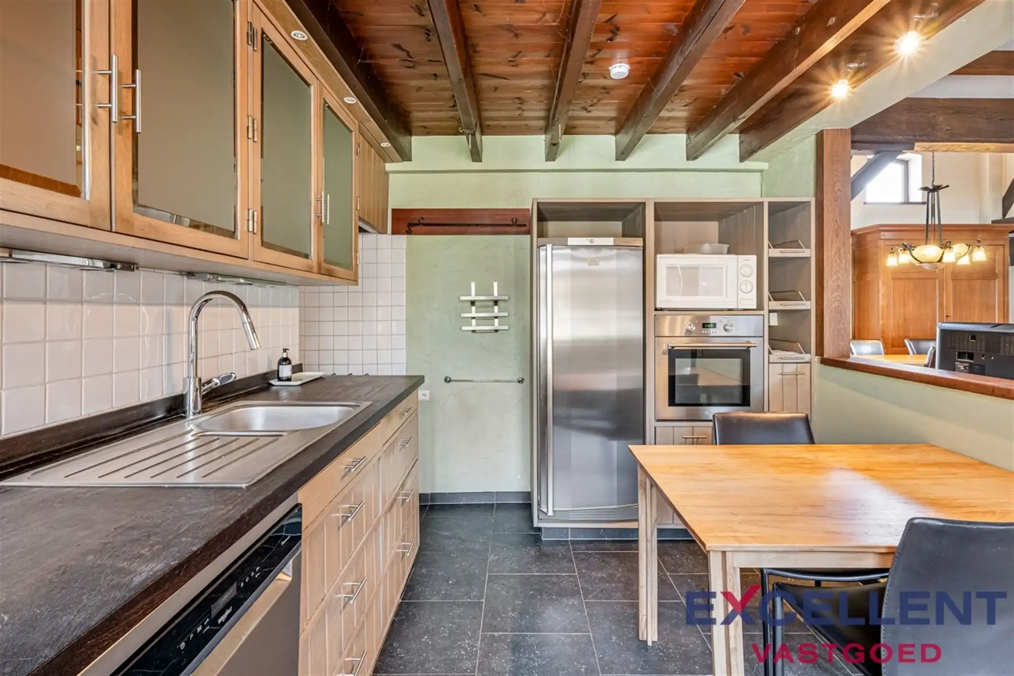 Woning in landelijke hoevestijl te Landskouter foto 6